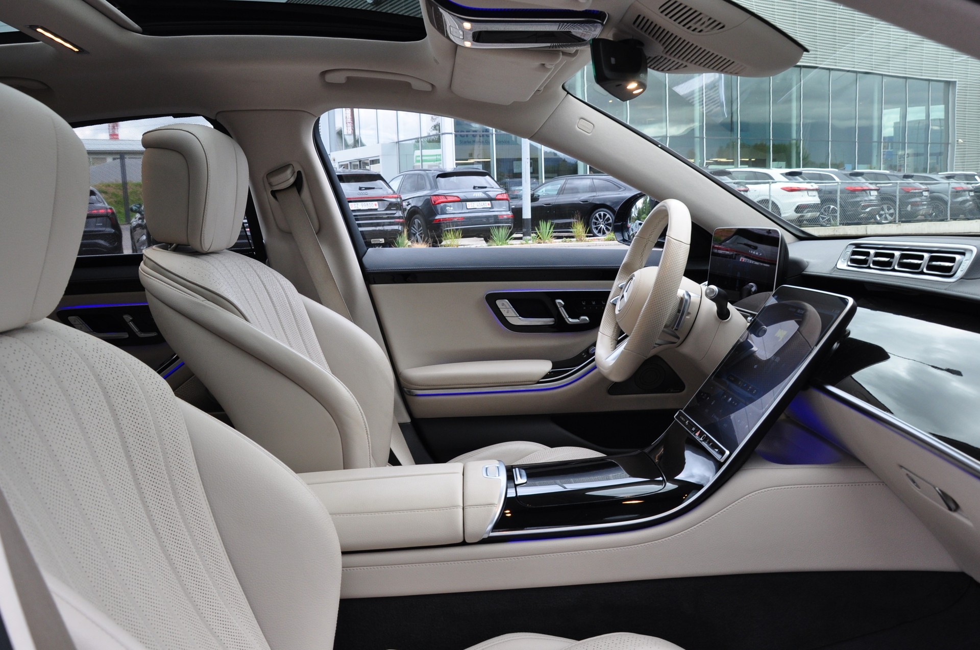 MERCEDES-BENZ S 580 L 4Matic AMG Line 9G-Tronic-image-13