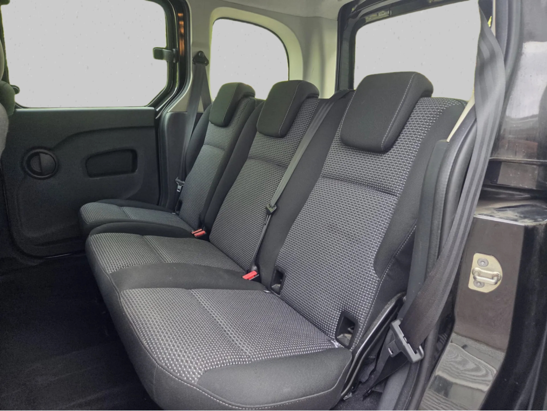 MERCEDES-BENZ Citan Tourer 109 CDI L 5-Plätzer/5 places * Frish MFK * Expertise du jour-image-7