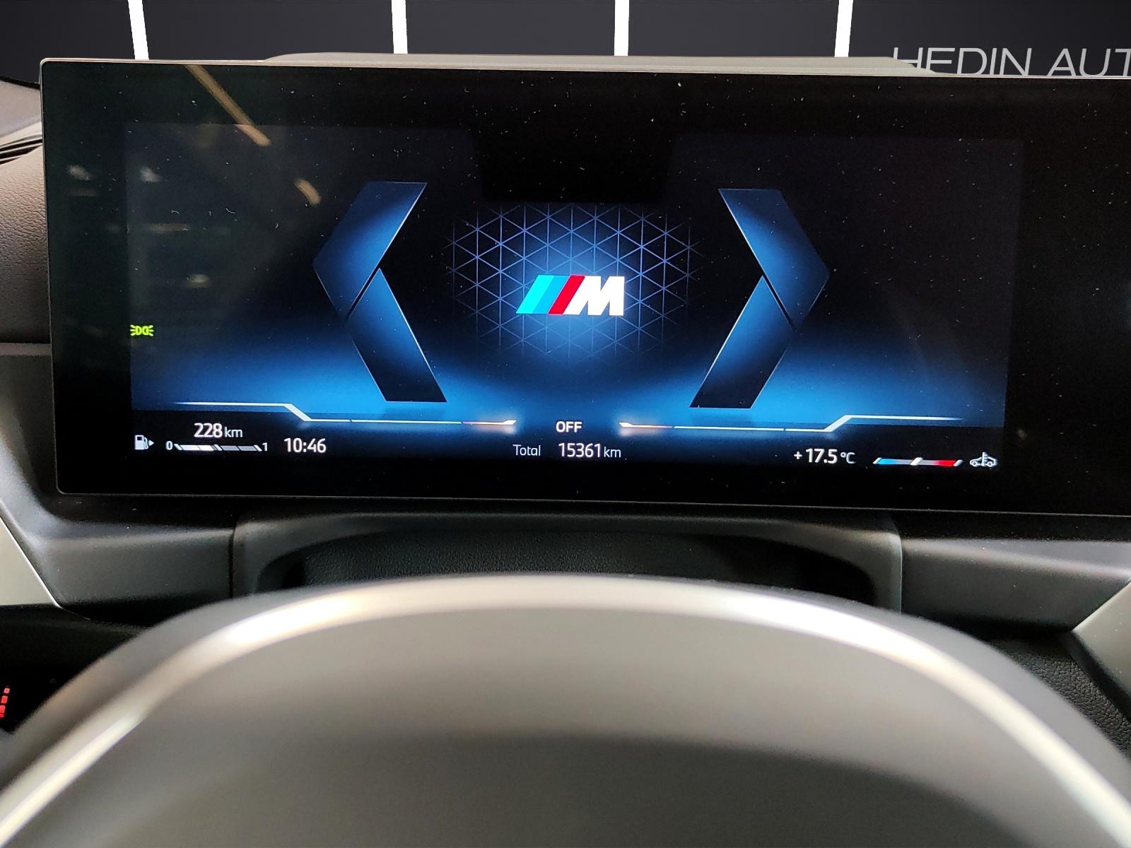 BMW M240i xDrive Coupé-image-10