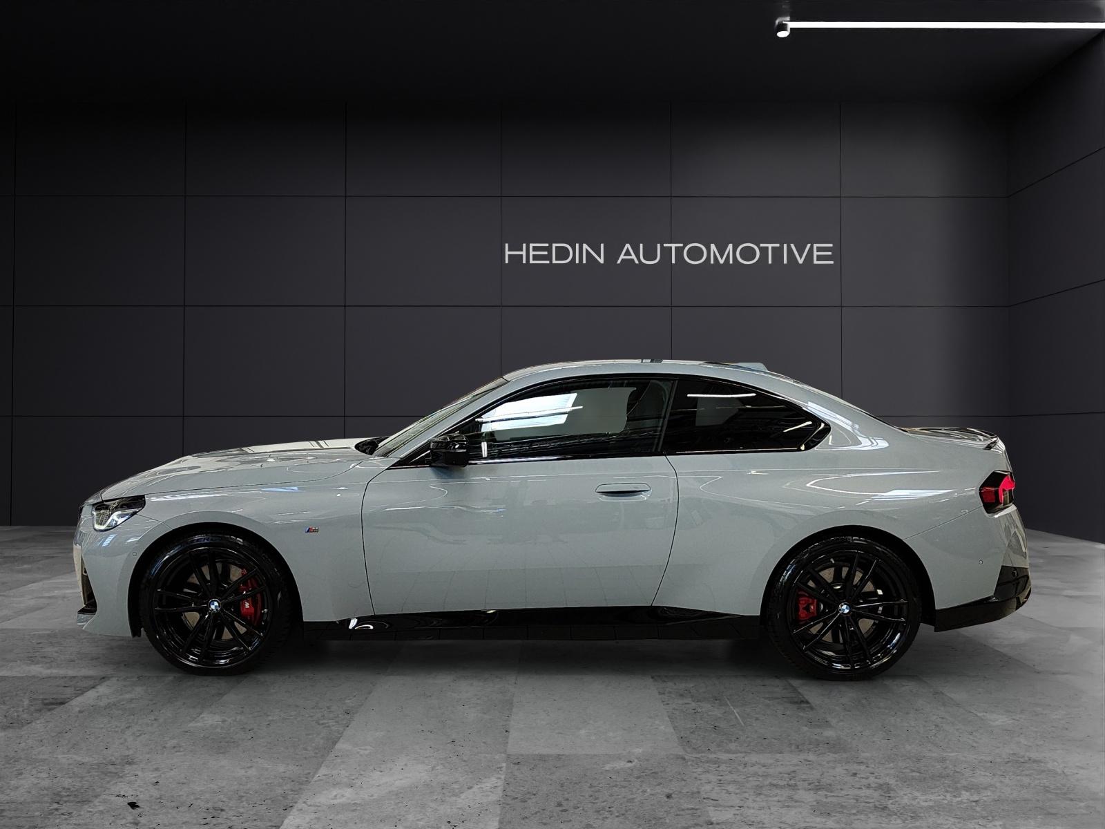 BMW M240i xDrive Coupé-showroom-element-1