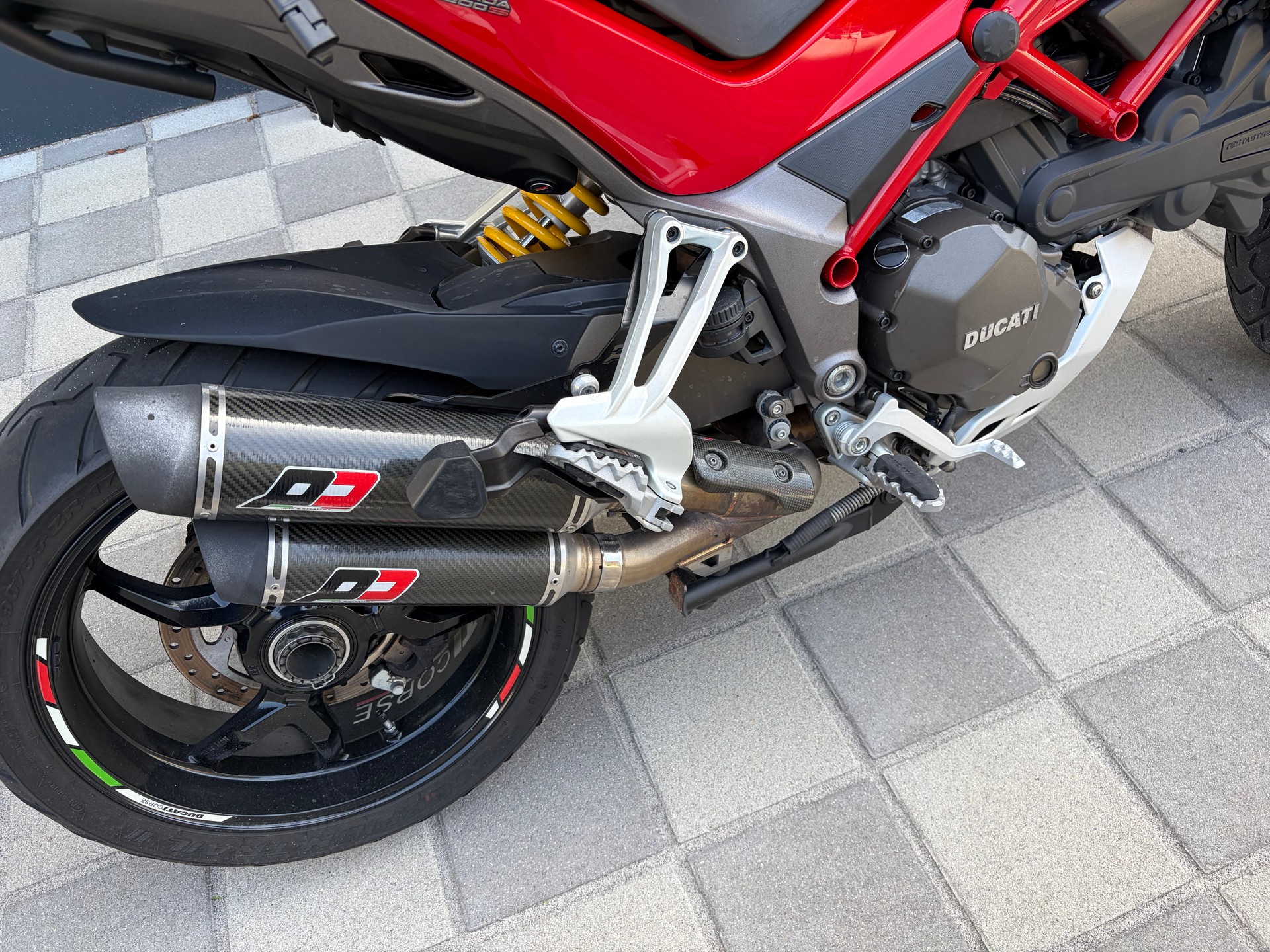 DUCATI Multistrada 1200 S-image-4