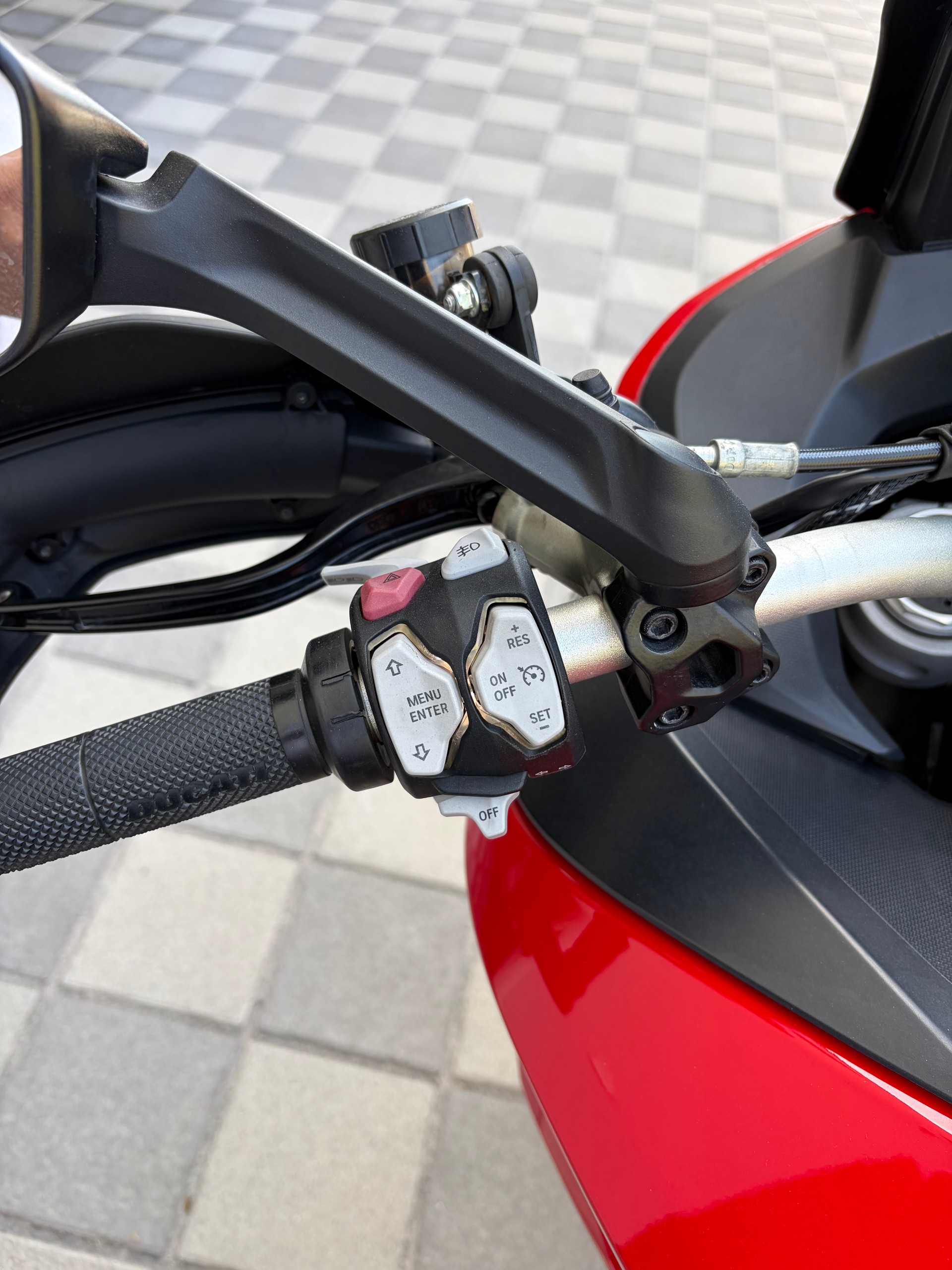 DUCATI Multistrada 1200 S-image-6