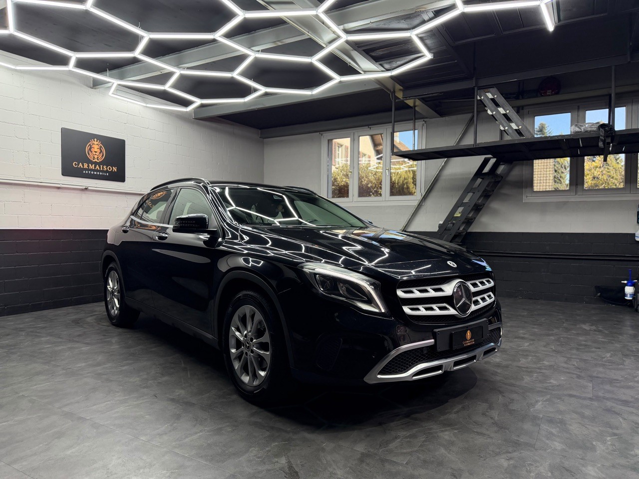 MERCEDES-BENZ GLA 200 | Ab MFK | Anhängerkupplung | Leder | Tempomat | Rückfahrkamera