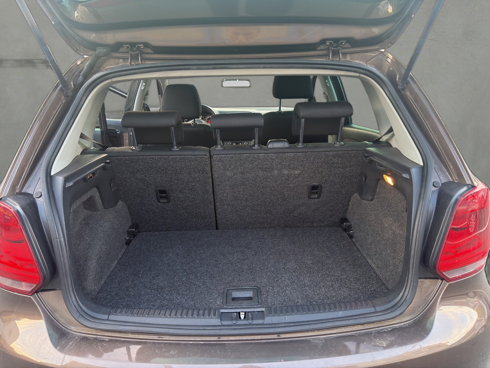 VW Polo 1.2 TSI Highline DSG-image-15