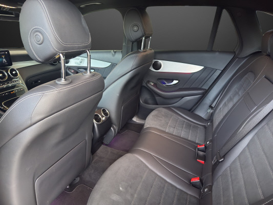 MERCEDES-BENZ GLC 200 AMG Line 4Matic-image-6