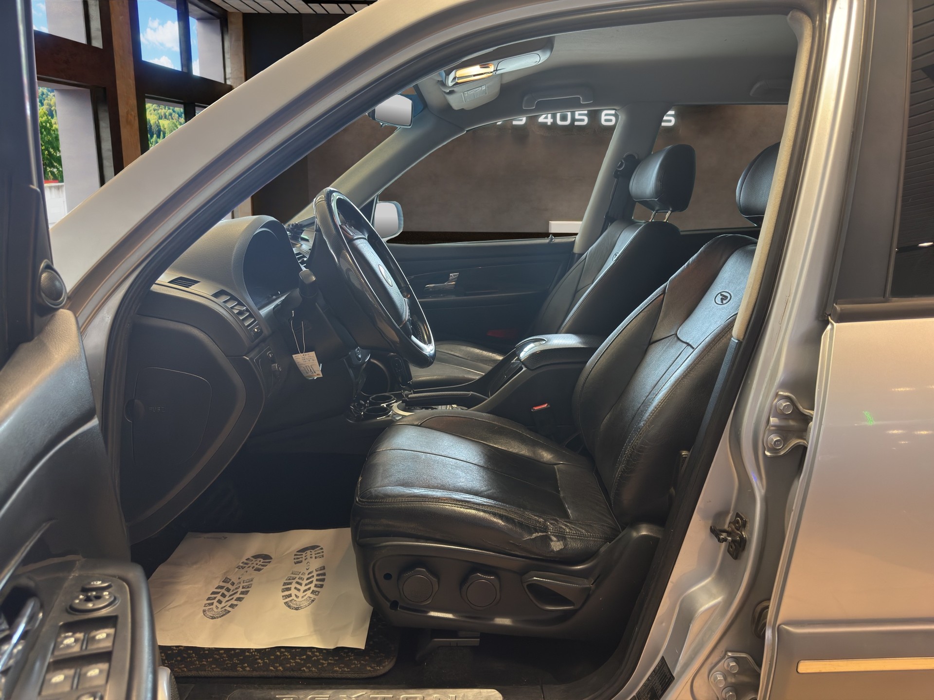 KGM-SsangYong Rexton RX 270 XVT Genesis Automatic-image-6