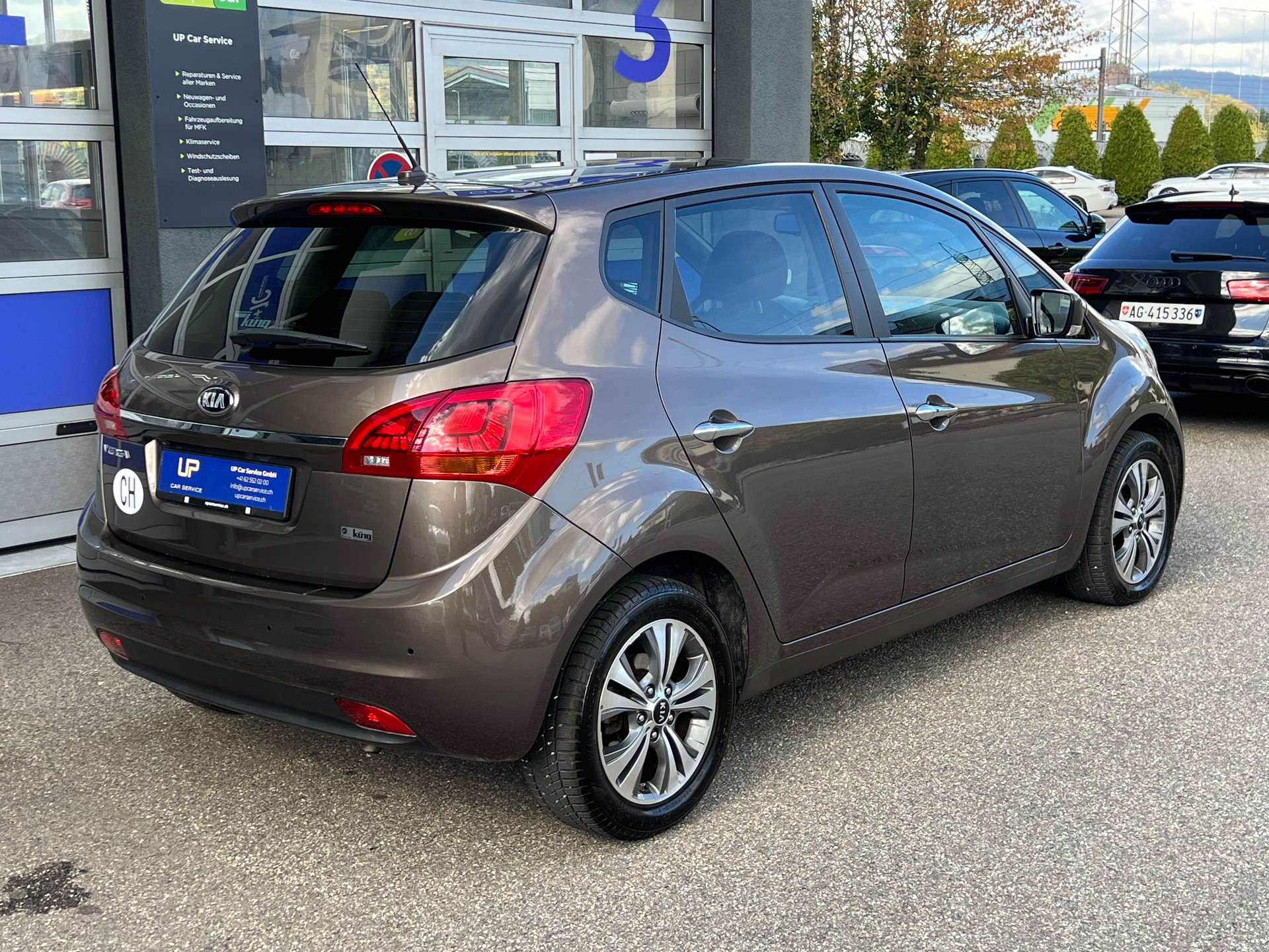 KIA Venga 1.6 CVVT Swiss Champion-image-4