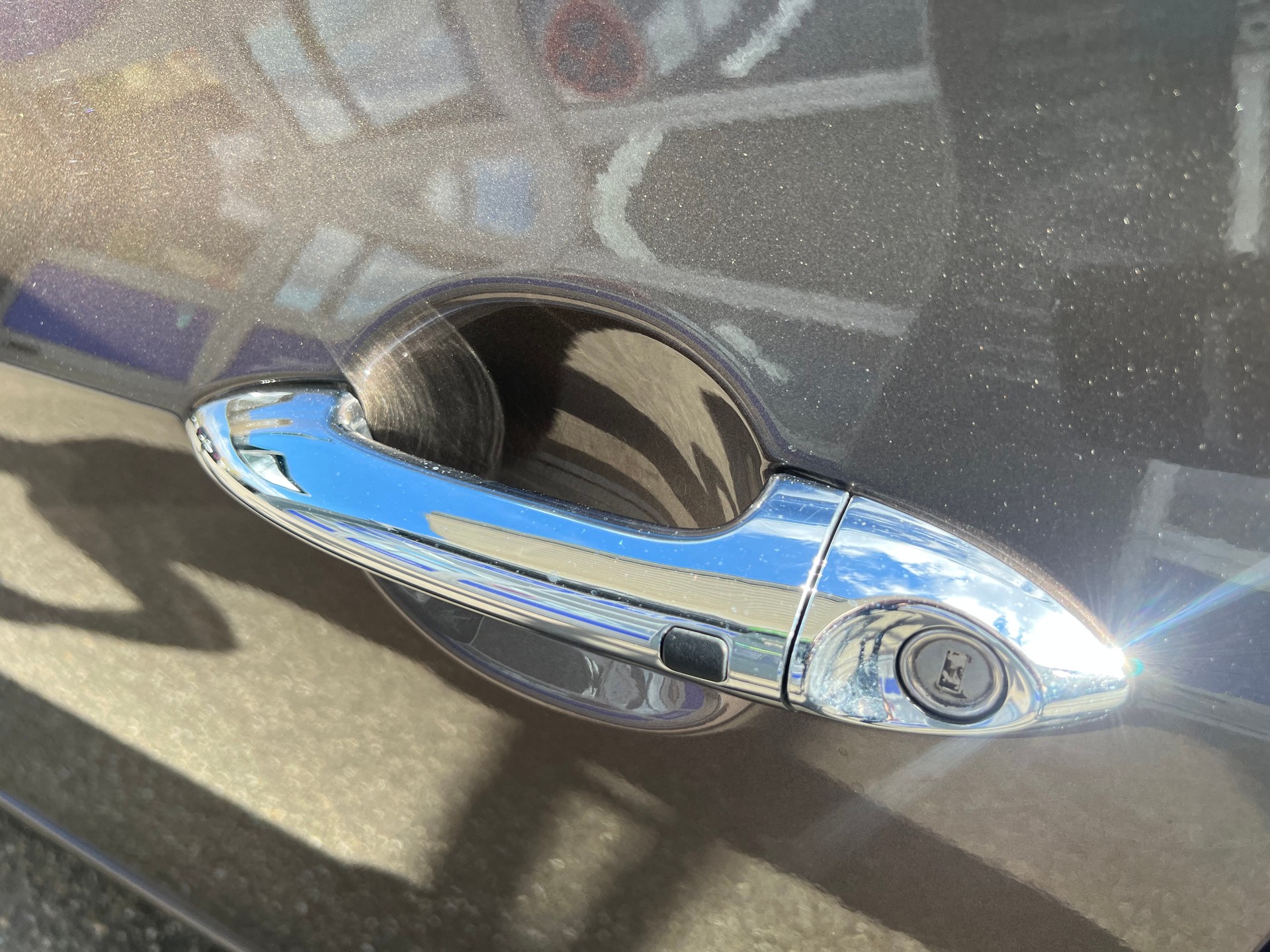 KIA Venga 1.6 CVVT Swiss Champion-image-17
