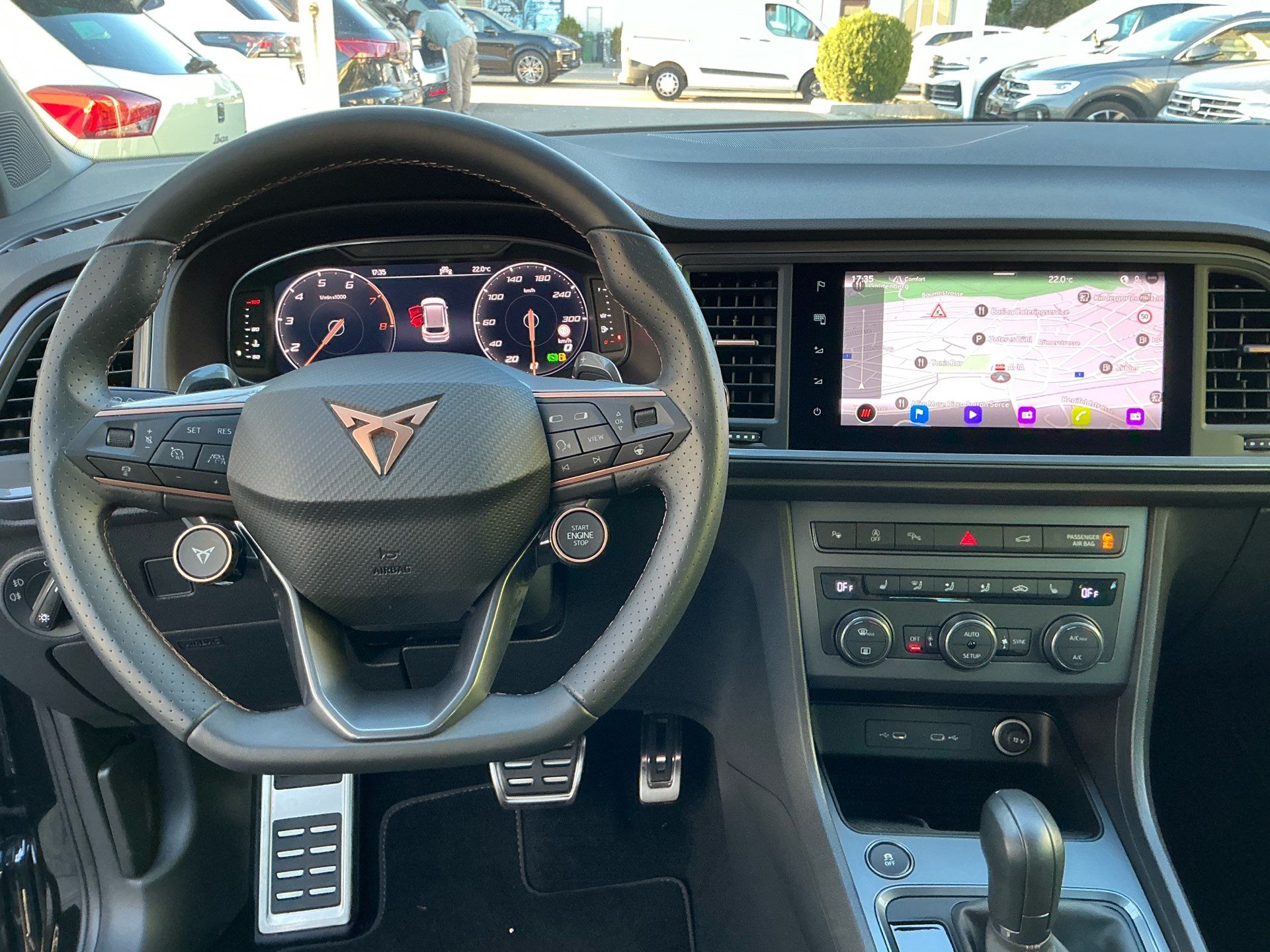 CUPRA Ateca VZ 4 DRIVE *** PANORAMAGLASDACH & ANHÄNGEKUPPLUNG ***-image-8