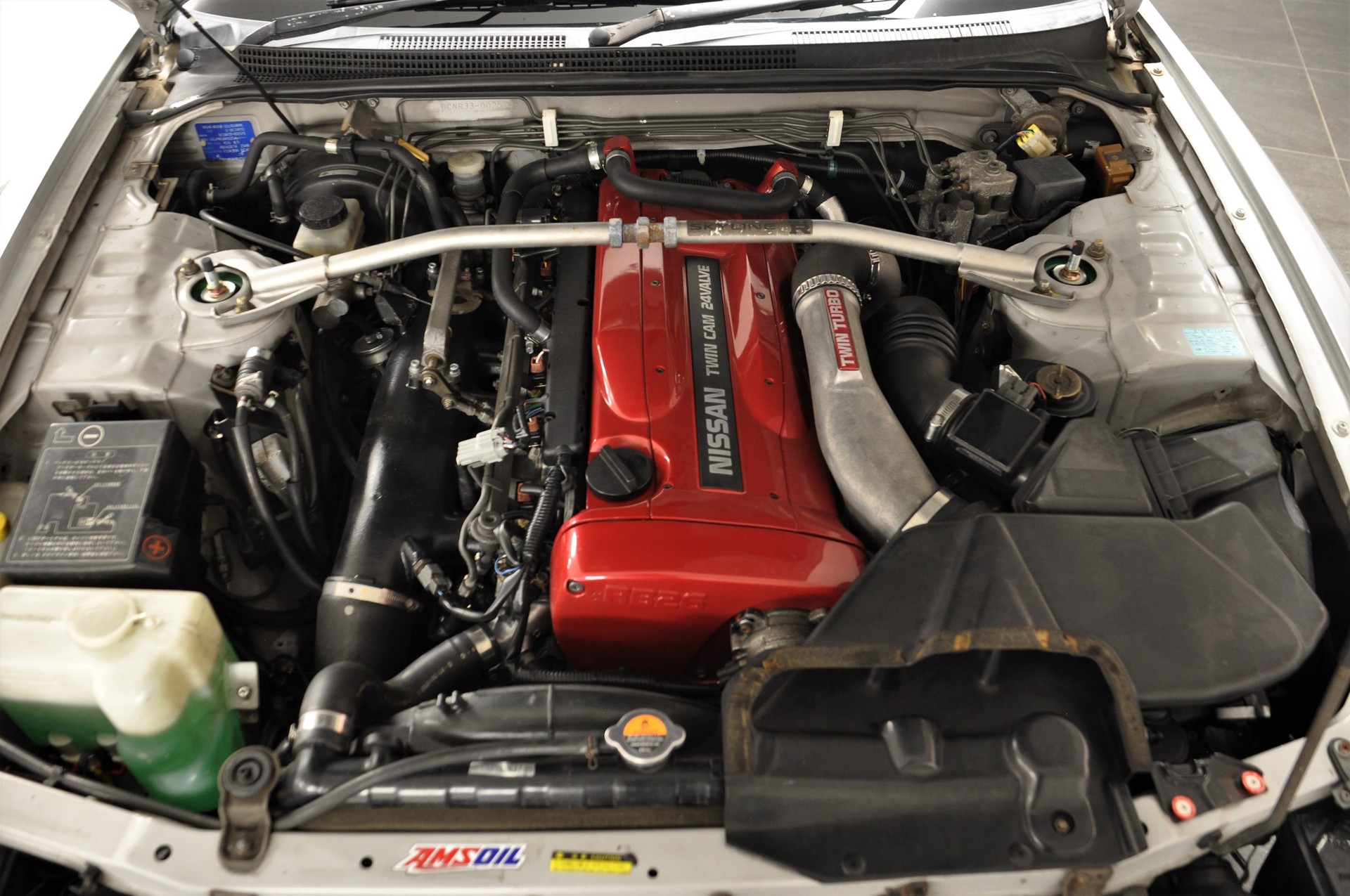 NISSAN Skyline R33 GT-R-image-13