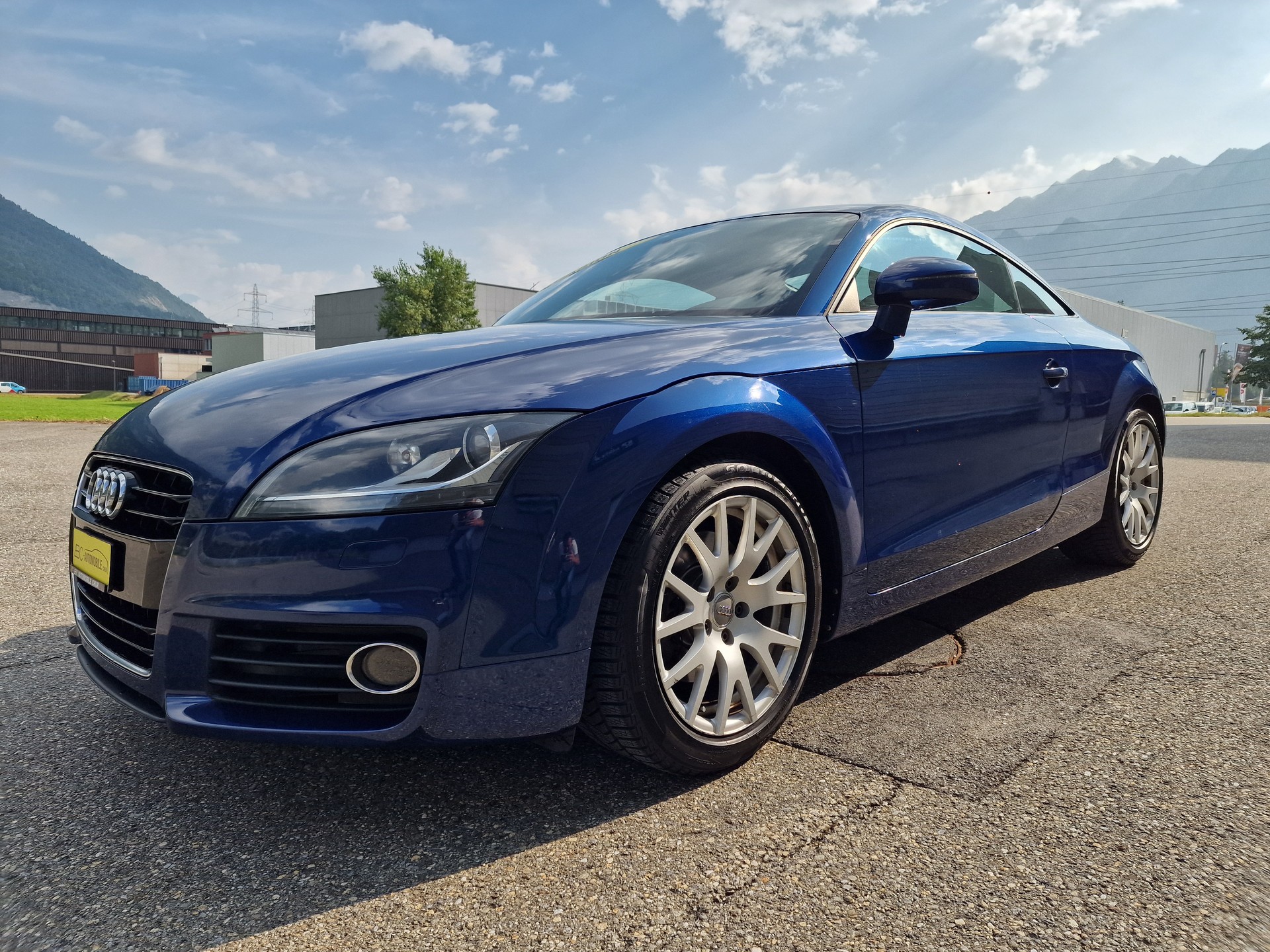 AUDI TT Coupé 2.0 TFSI-showroom-element-1
