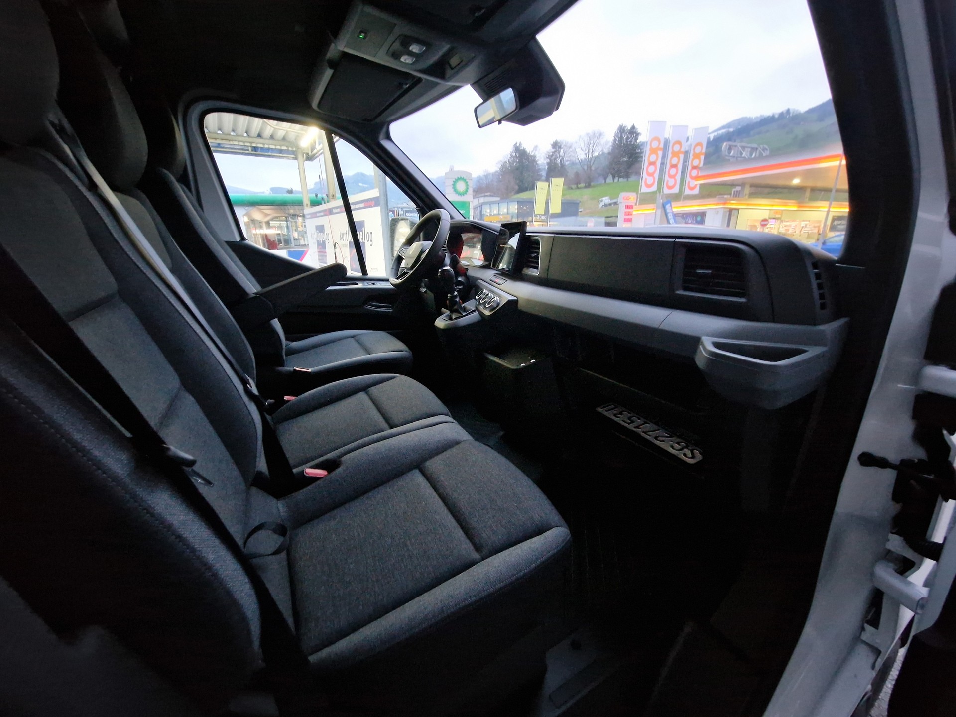 RENAULT Master Kaw. 3.5 t L2H2 2.0 Blue dCi 130-image-9