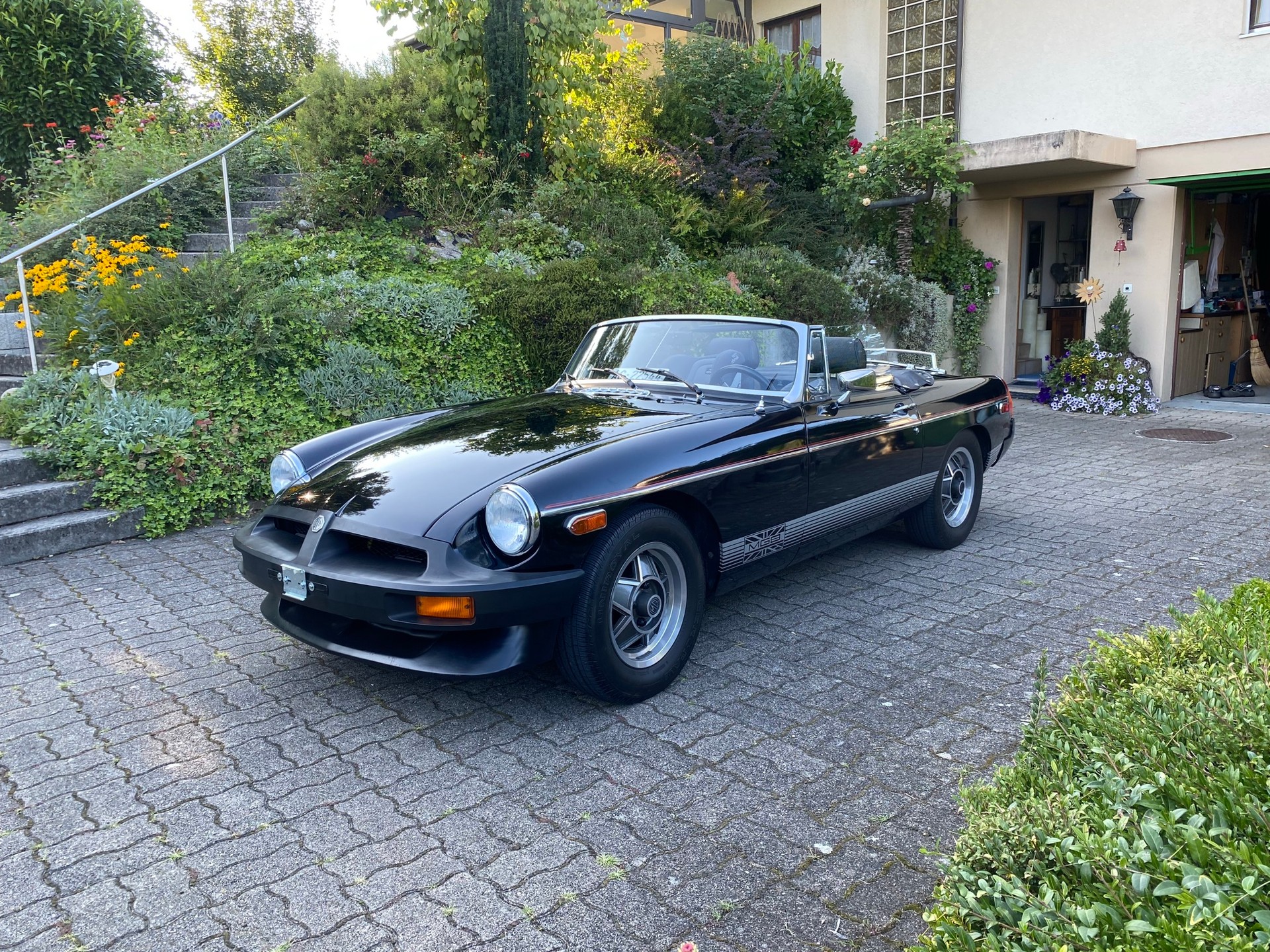 MG MGB Limited Edition-image-2