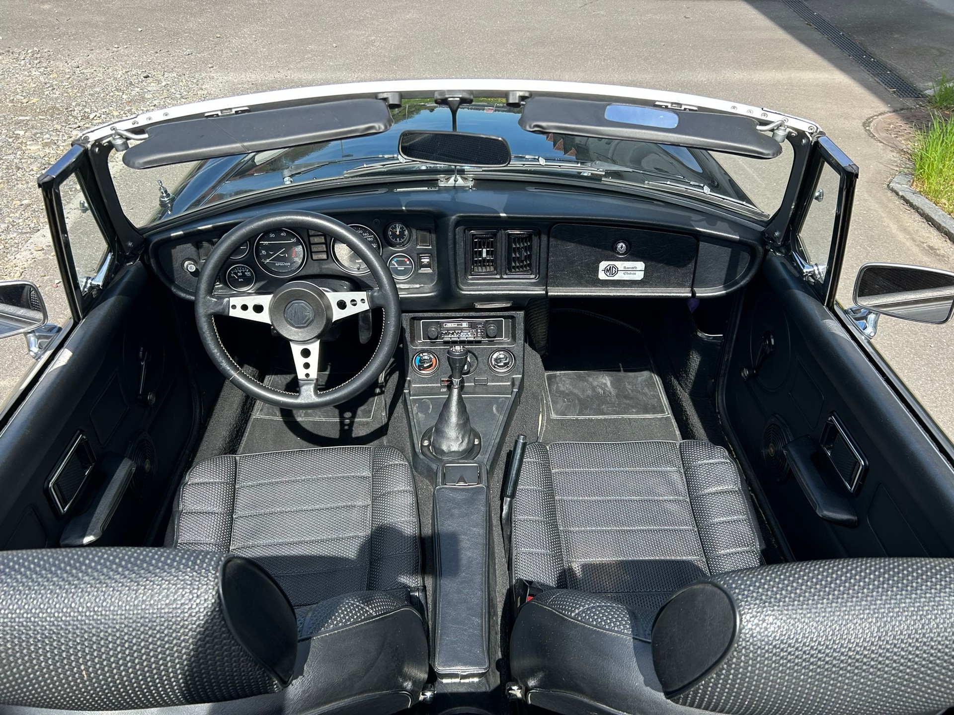 MG MGB Limited Edition-image-7