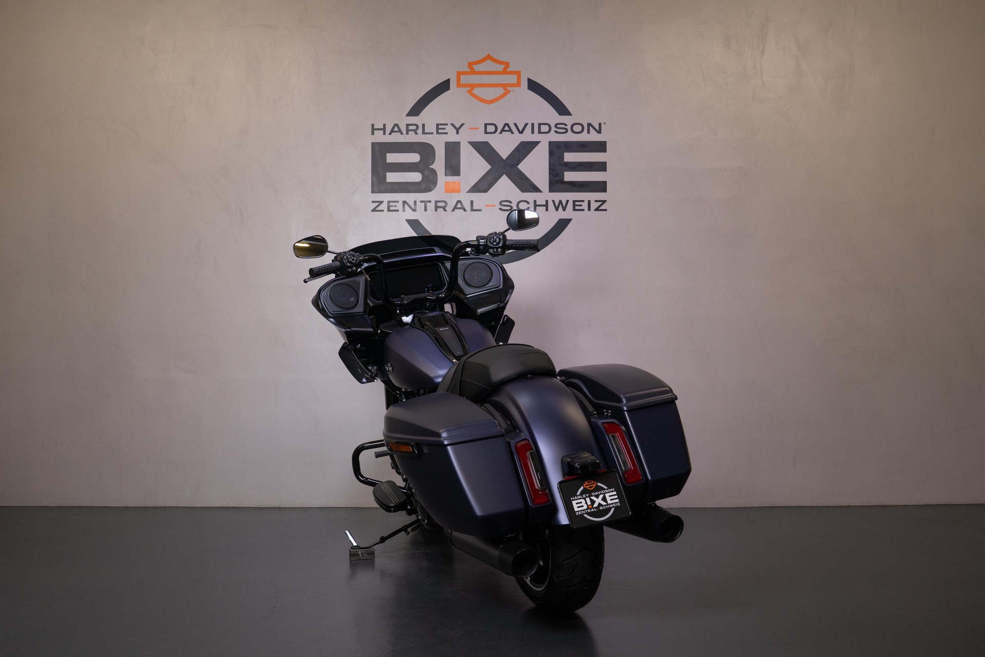 HARLEY-DAVIDSON FLTRX Road Glide 117-image-3