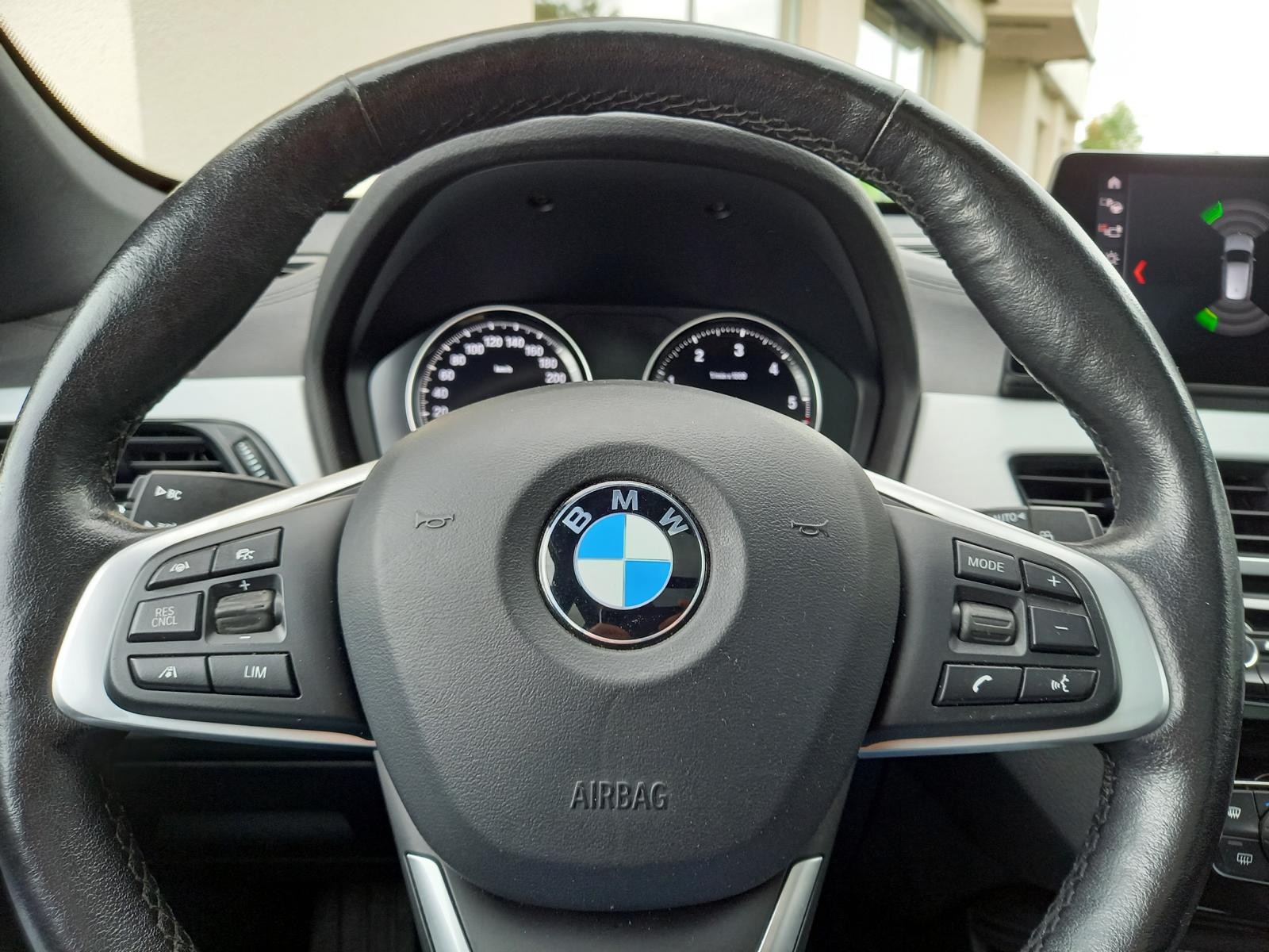 BMW X1 xDrive 25d xLine Steptronic-image-5
