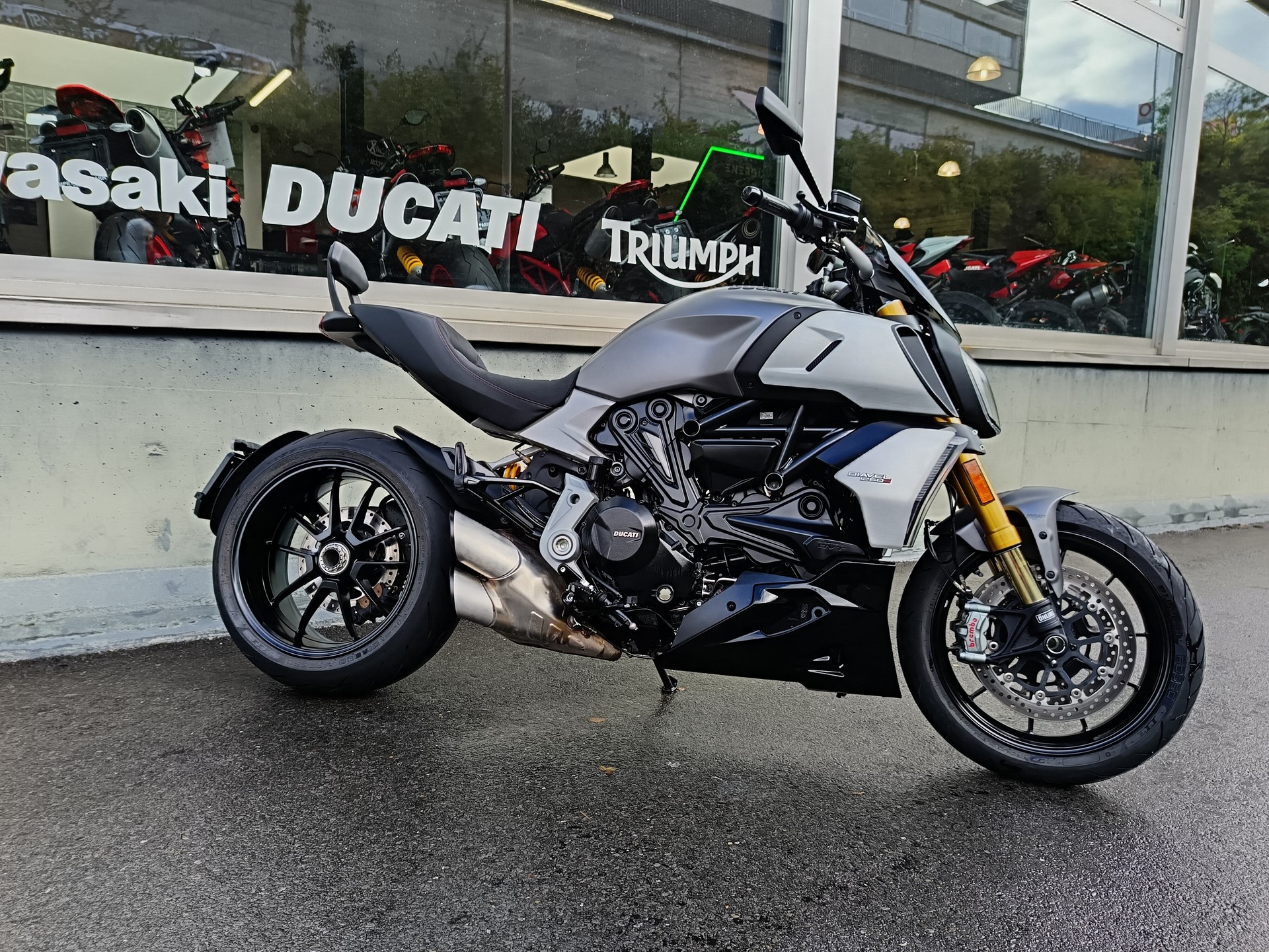 DUCATI Diavel 1260 S-image-2