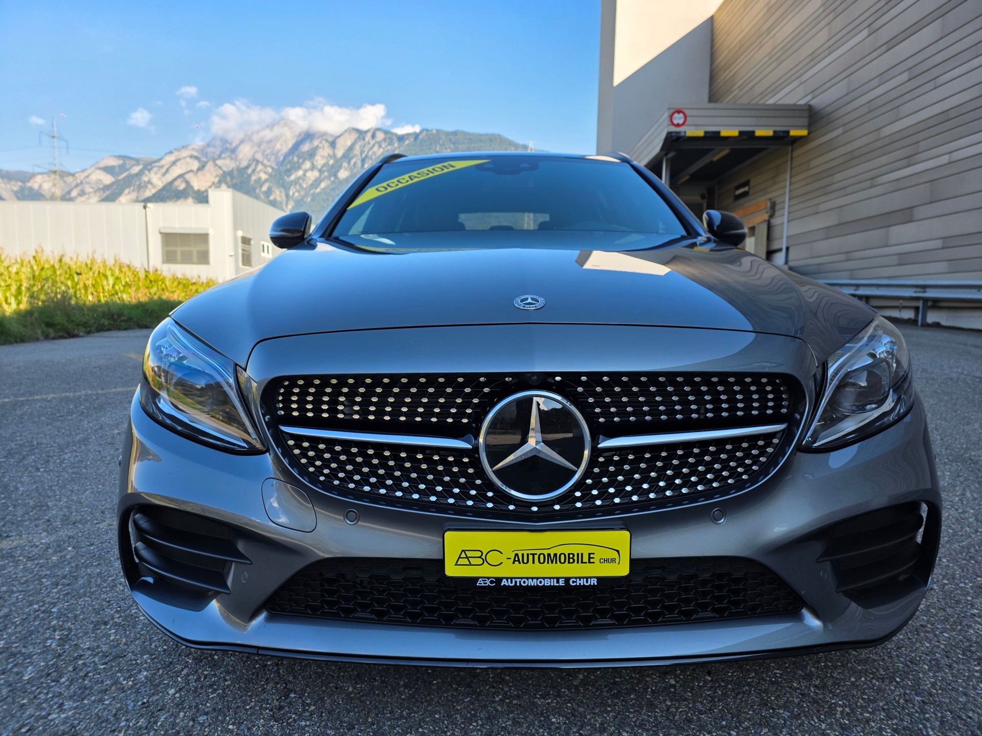 MERCEDES-BENZ C 220 d Swiss Star AMG Line 4M 9G-Tronic-image-4
