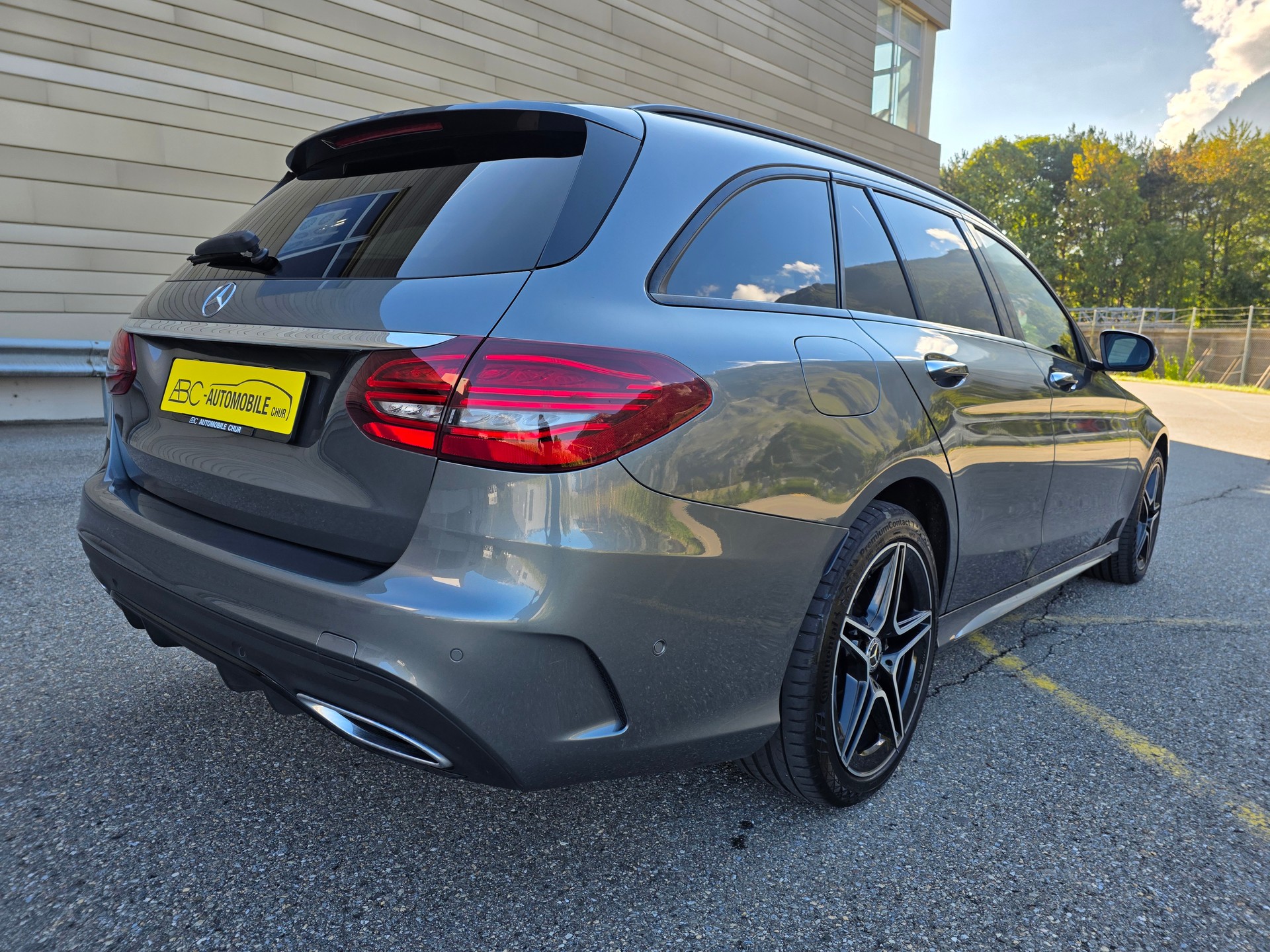 MERCEDES-BENZ C 220 d Swiss Star AMG Line 4M 9G-Tronic-image-11