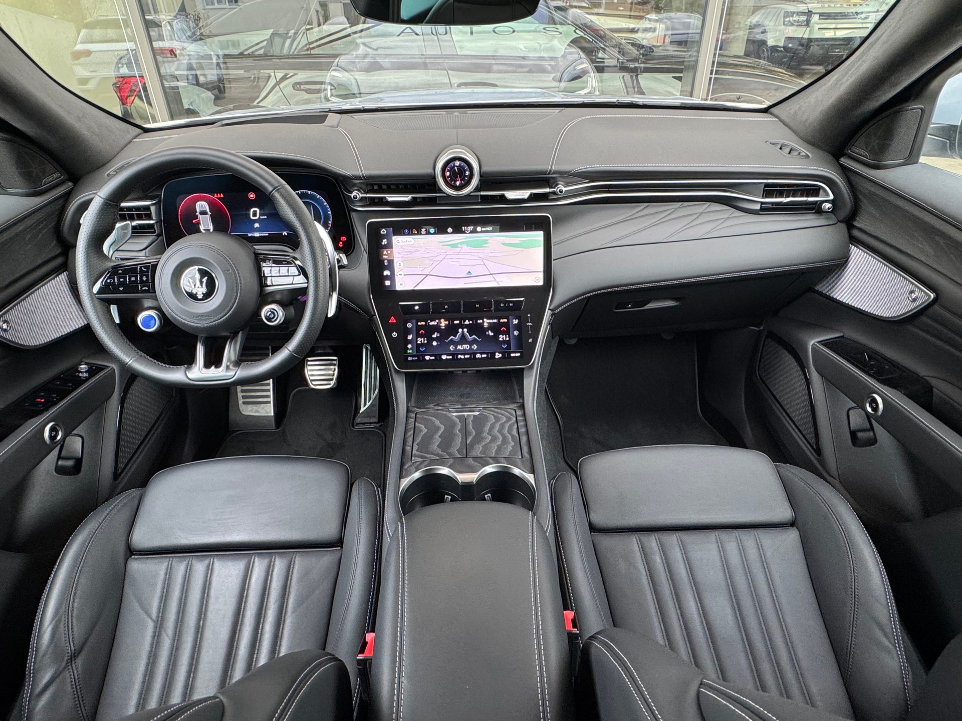 MASERATI Grecale 2.0 MHEV Modena Hybrid Automatica-image-21
