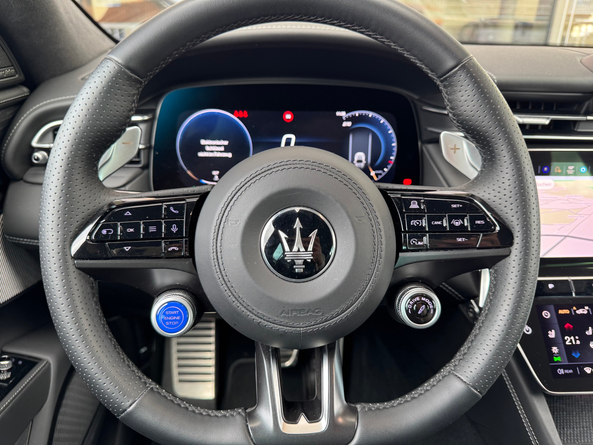 MASERATI Grecale 2.0 MHEV Modena Hybrid Automatica-image-16