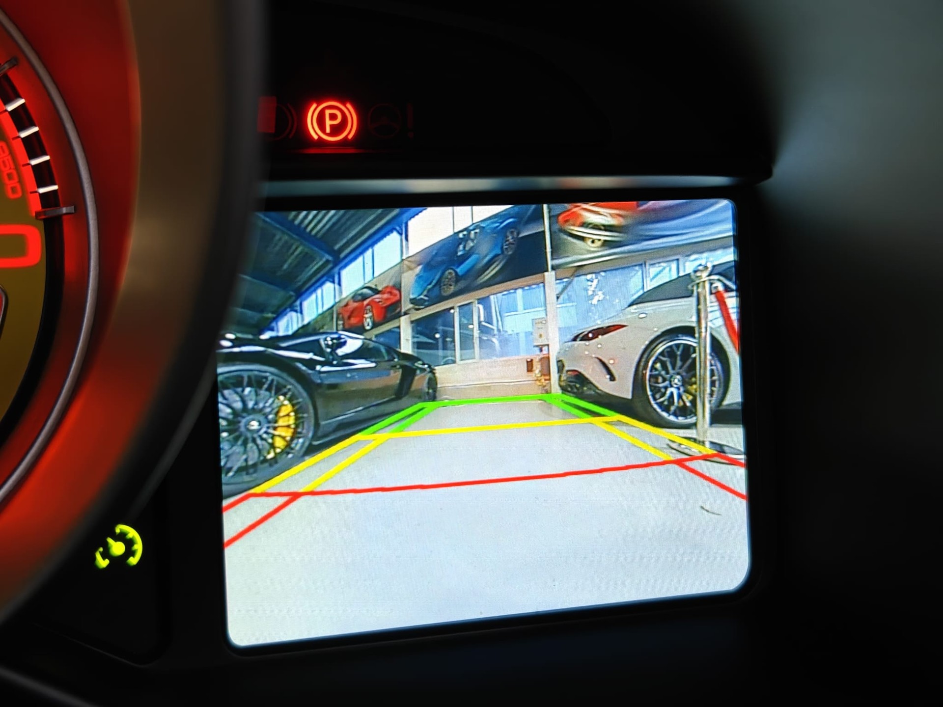 FERRARI F8 Spider-image-22