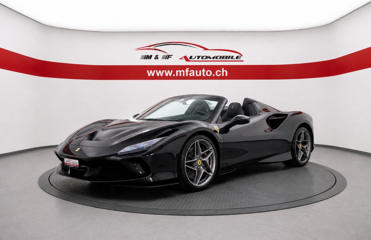 FERRARI F8 Spider