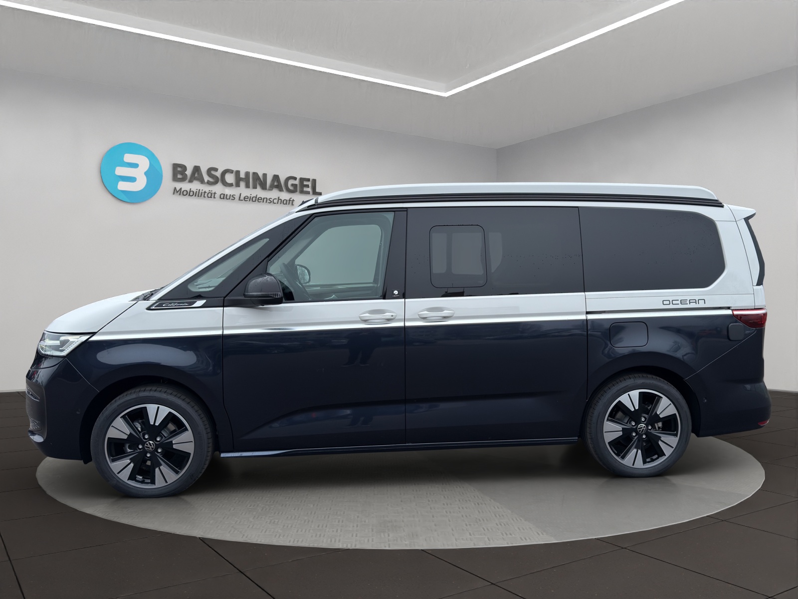 VW California 2.0 TDI Ocean Liberty-showroom-element-1