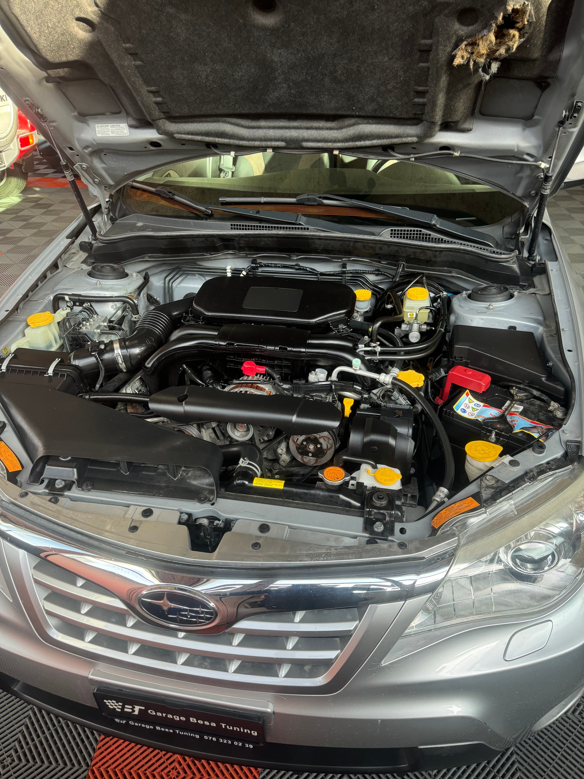 SUBARU Impreza 2.0XV Style-image-11