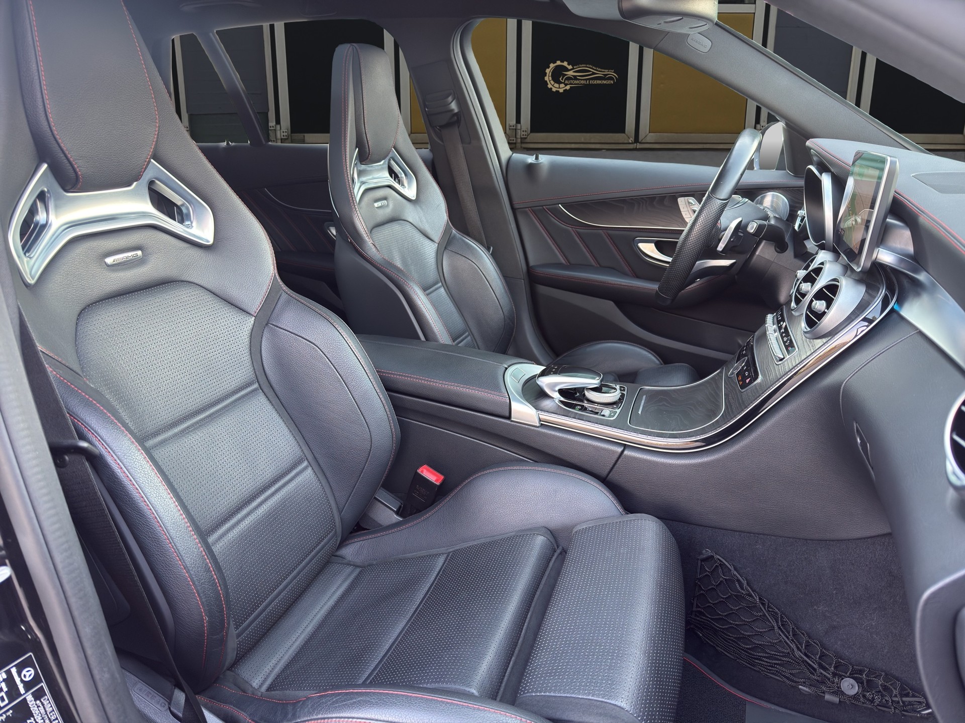 MERCEDES-BENZ C 450 AMG 4matic Kombi-image-9