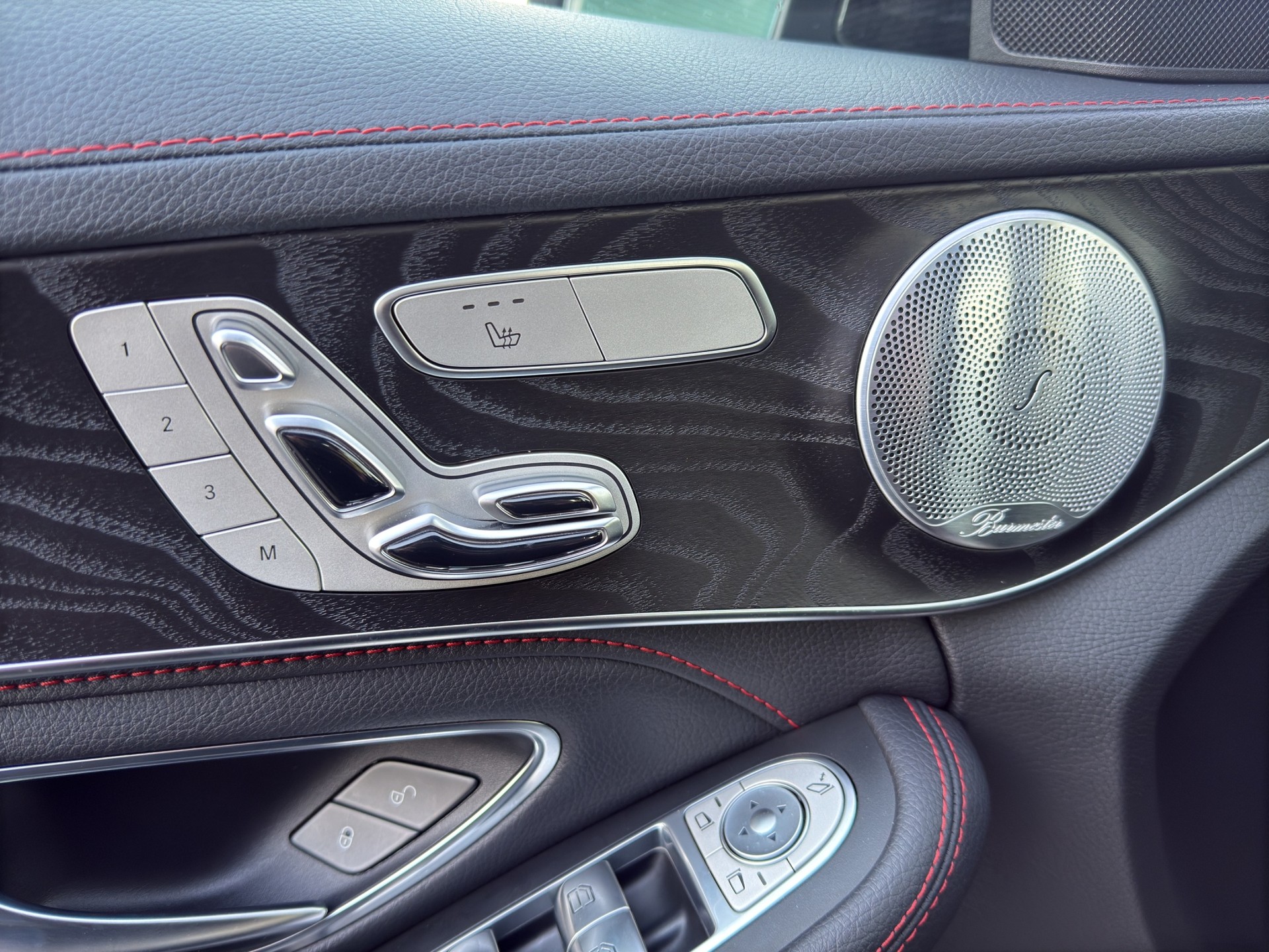 MERCEDES-BENZ C 450 AMG 4matic Kombi-image-18