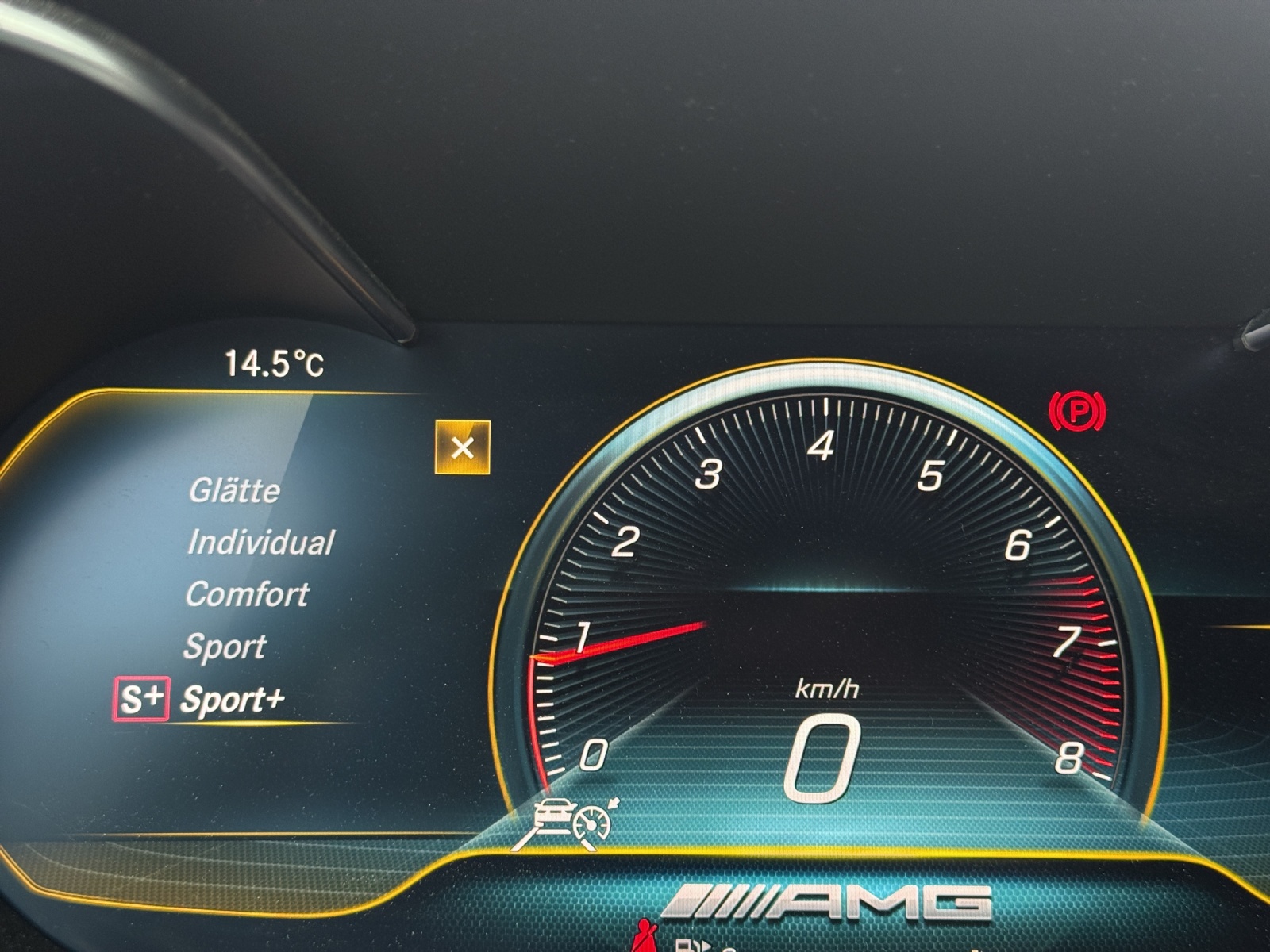 MERCEDES-BENZ C 43 Cabriolet AMG 4Matic 9G-Tronic-image-18