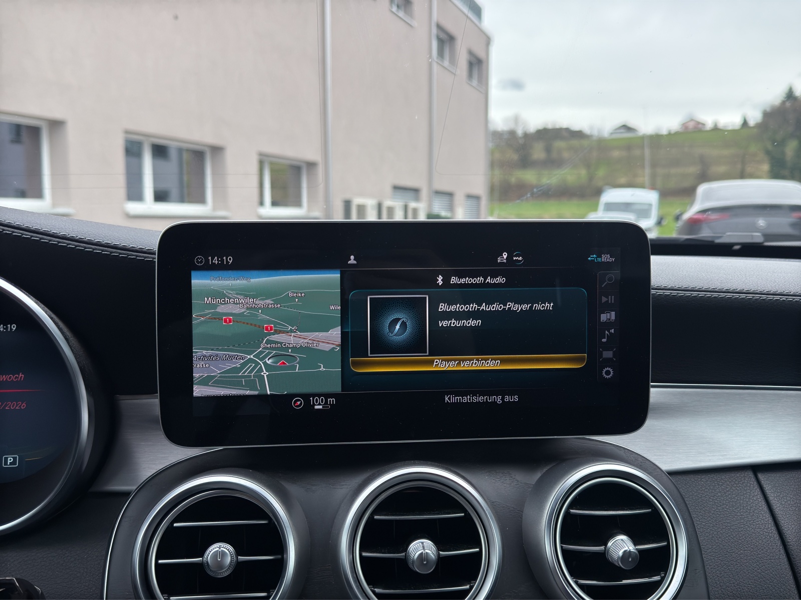 MERCEDES-BENZ C 43 Cabriolet AMG 4Matic 9G-Tronic-image-17