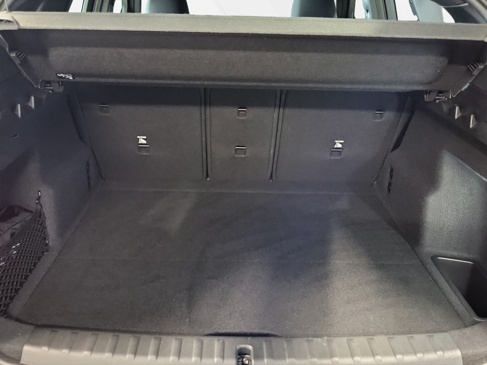 BMW X1 sDrive 18i-image-18