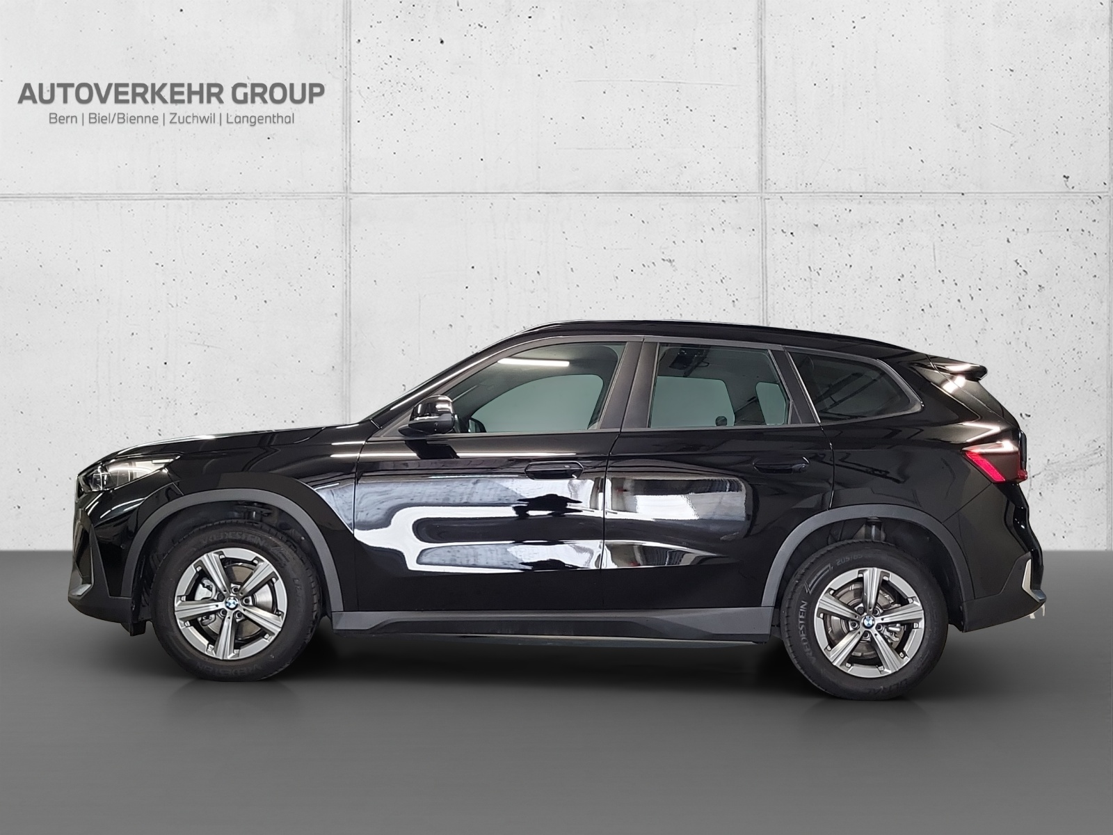 BMW X1 sDrive 18i-image-7