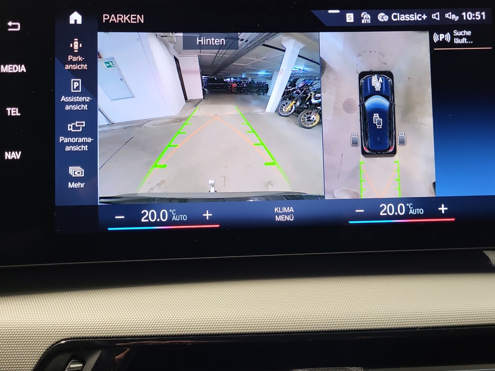 BMW X1 sDrive 18i-image-15