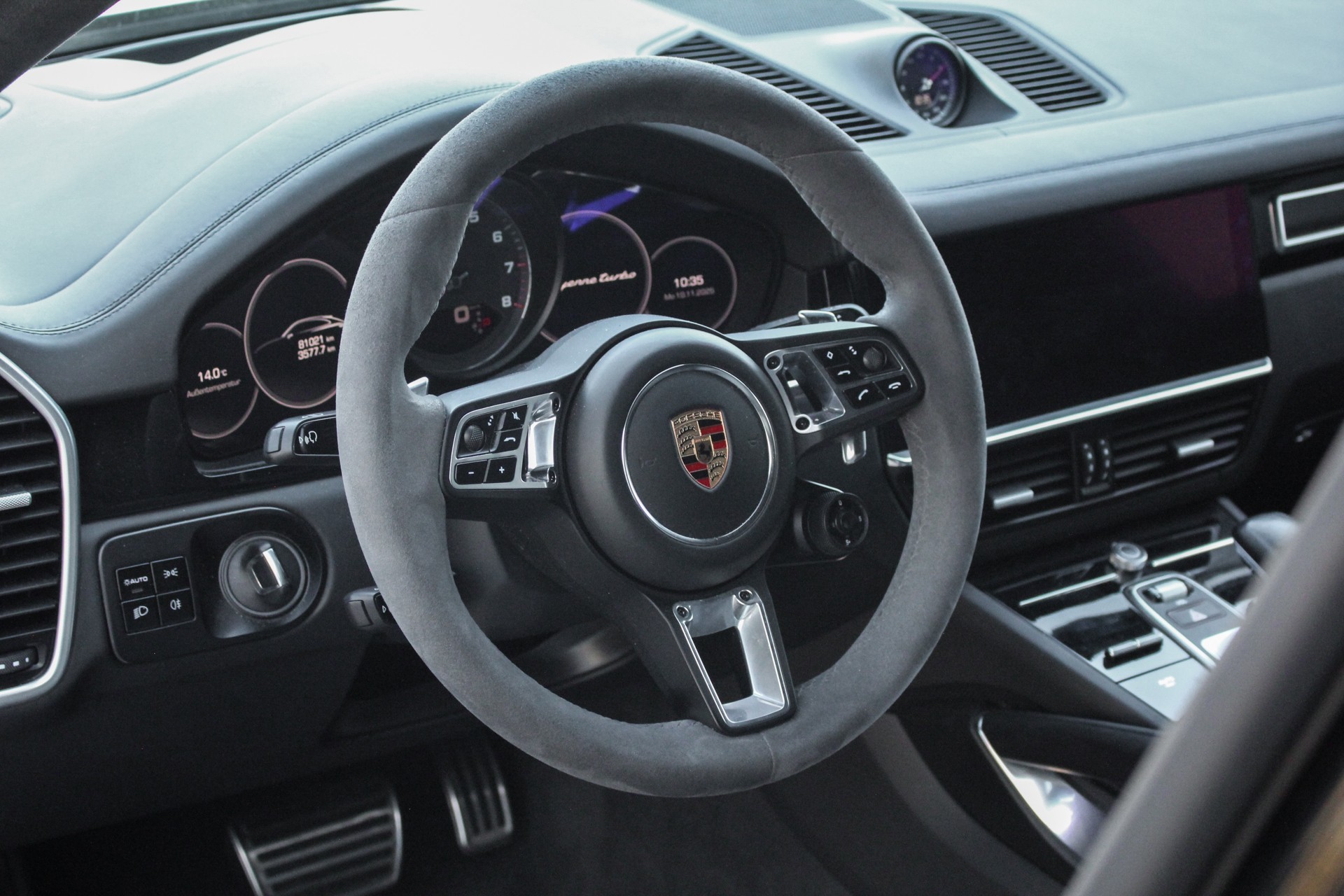 PORSCHE Cayenne III Turbo Coupé-image-11