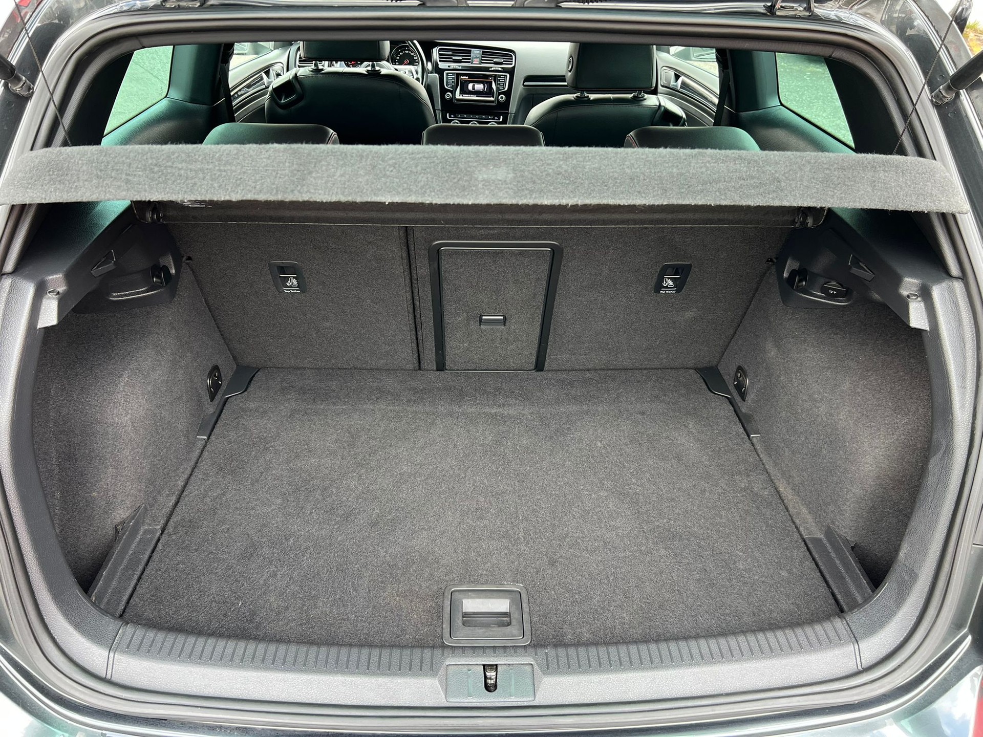 VW Golf 2.0 TSI GTI-image-10