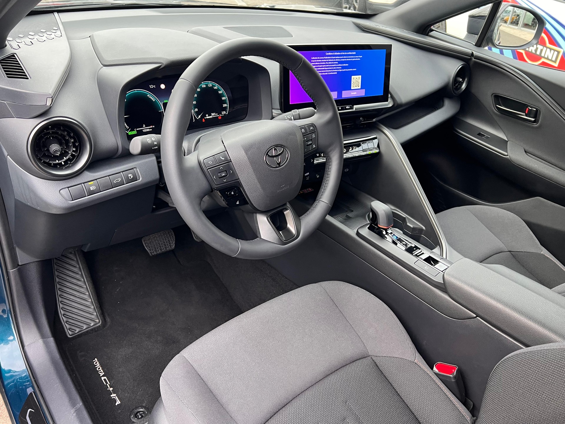 TOYOTA C-HR 2.0 HEV Trend 4x4-image-7