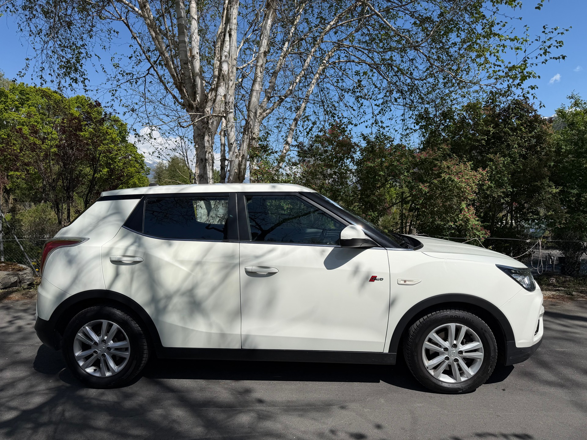 KGM-SsangYong Tivoli 1.6 eXDi Quartz 4WD-showroom-element-2