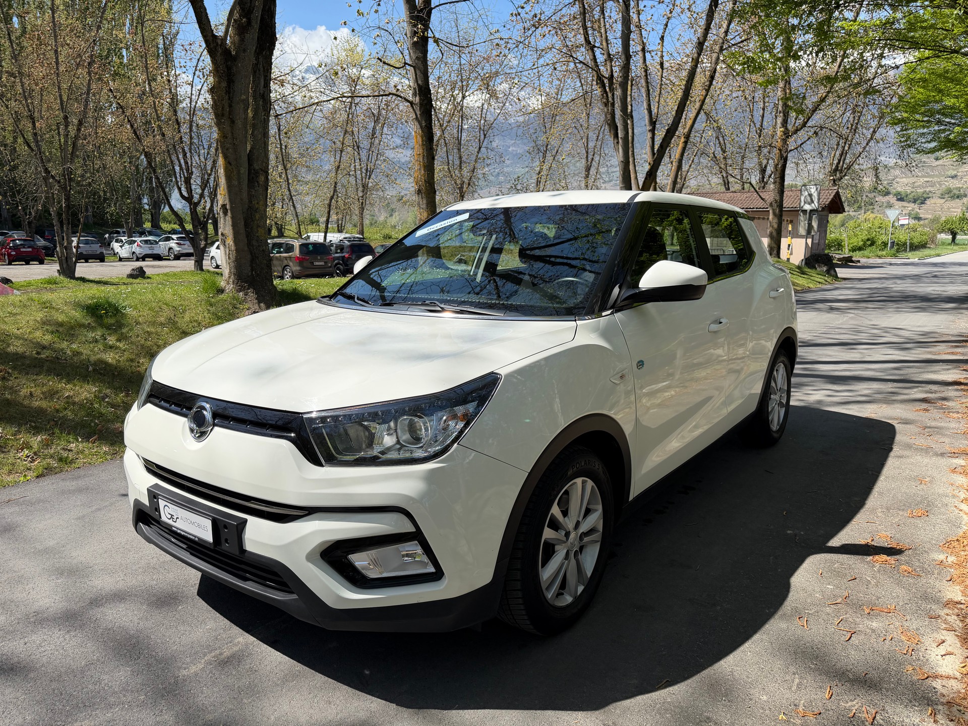 KGM-SsangYong Tivoli 1.6 eXDi Quartz 4WD-showroom-element-1