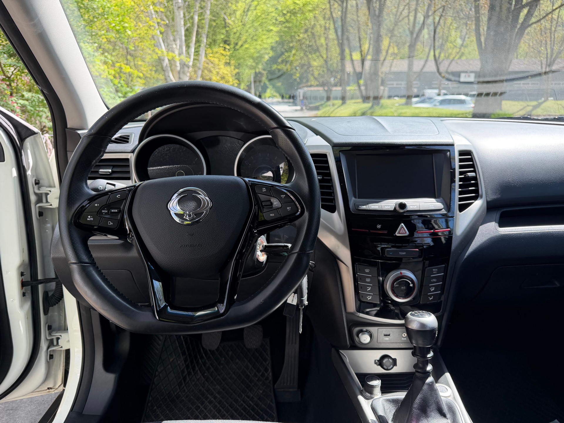 KGM-SsangYong Tivoli 1.6 eXDi Quartz 4WD-image-7