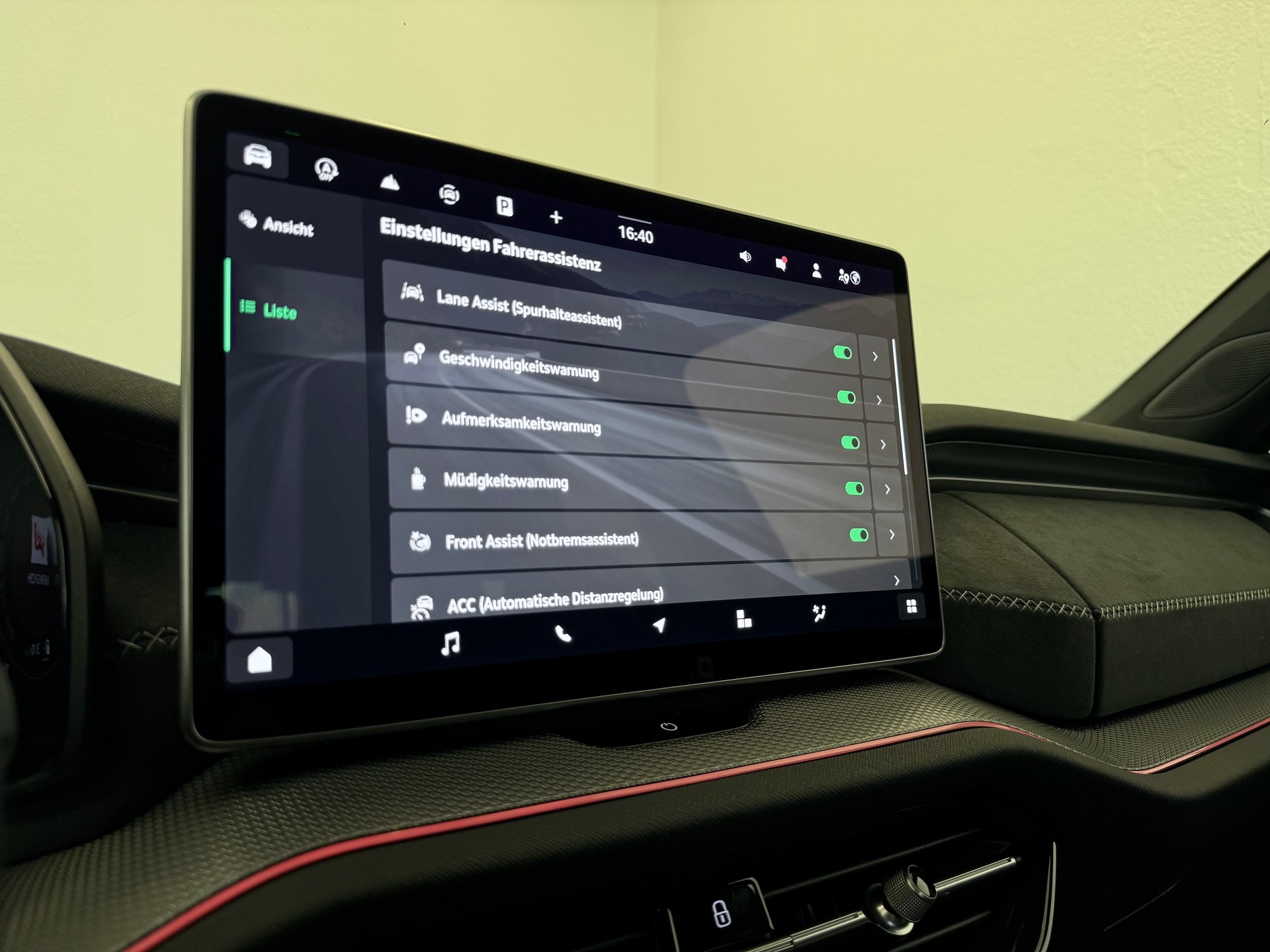 SKODA Kodiaq 2.0 TDI Sportline 4x4 DSG-image-30