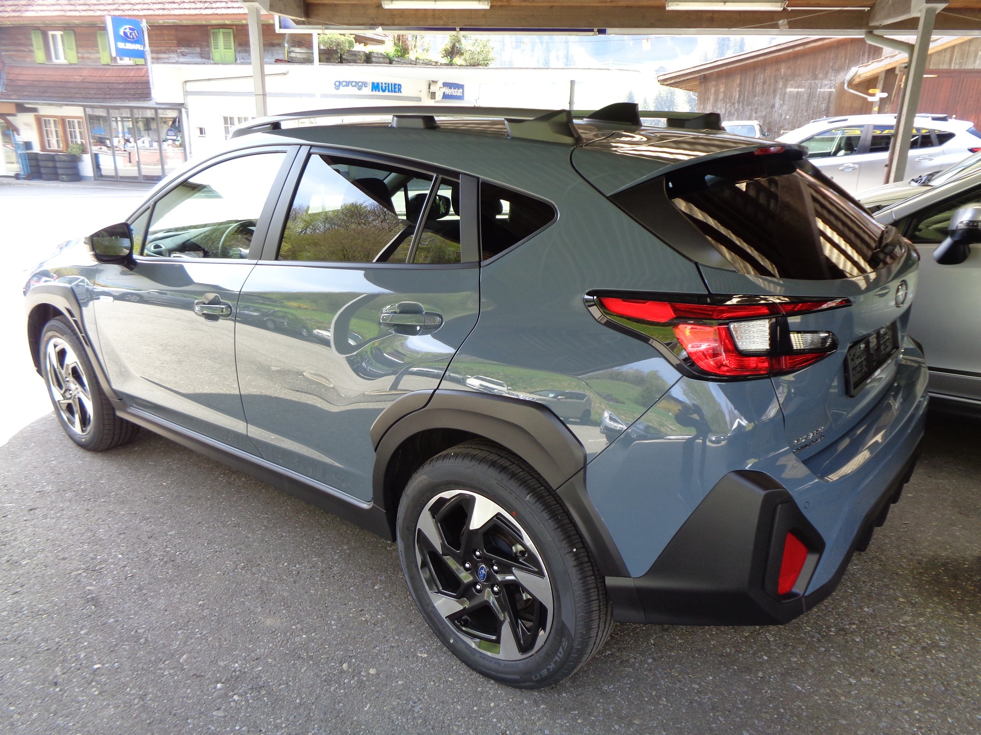 SUBARU Crosstrek 2.0 e-Boxer Swiss Plus AWD Lineartronic-image-4