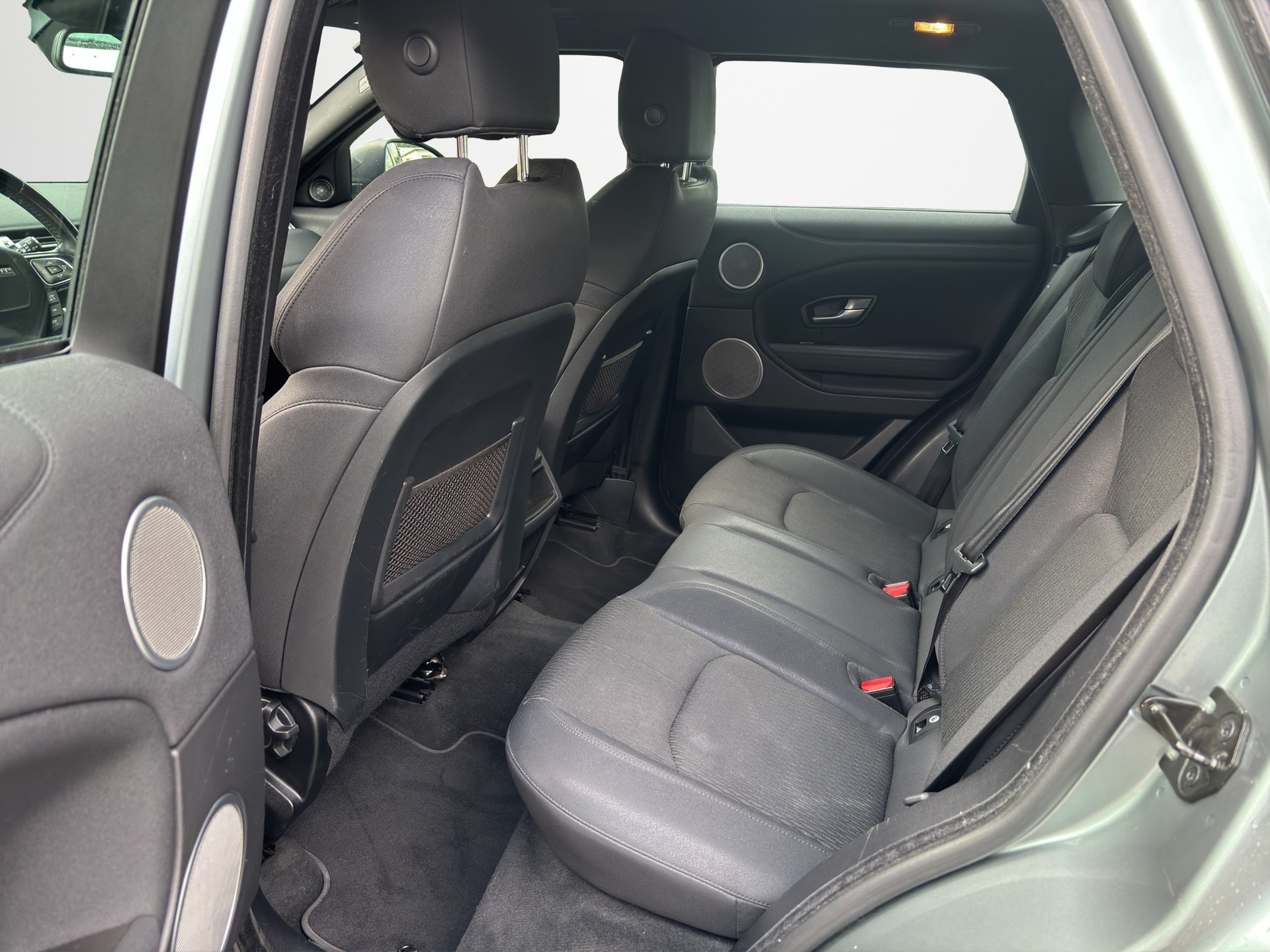 LAND ROVER Range Rover Evoque 2.0 Si4 Pure AT9-image-10
