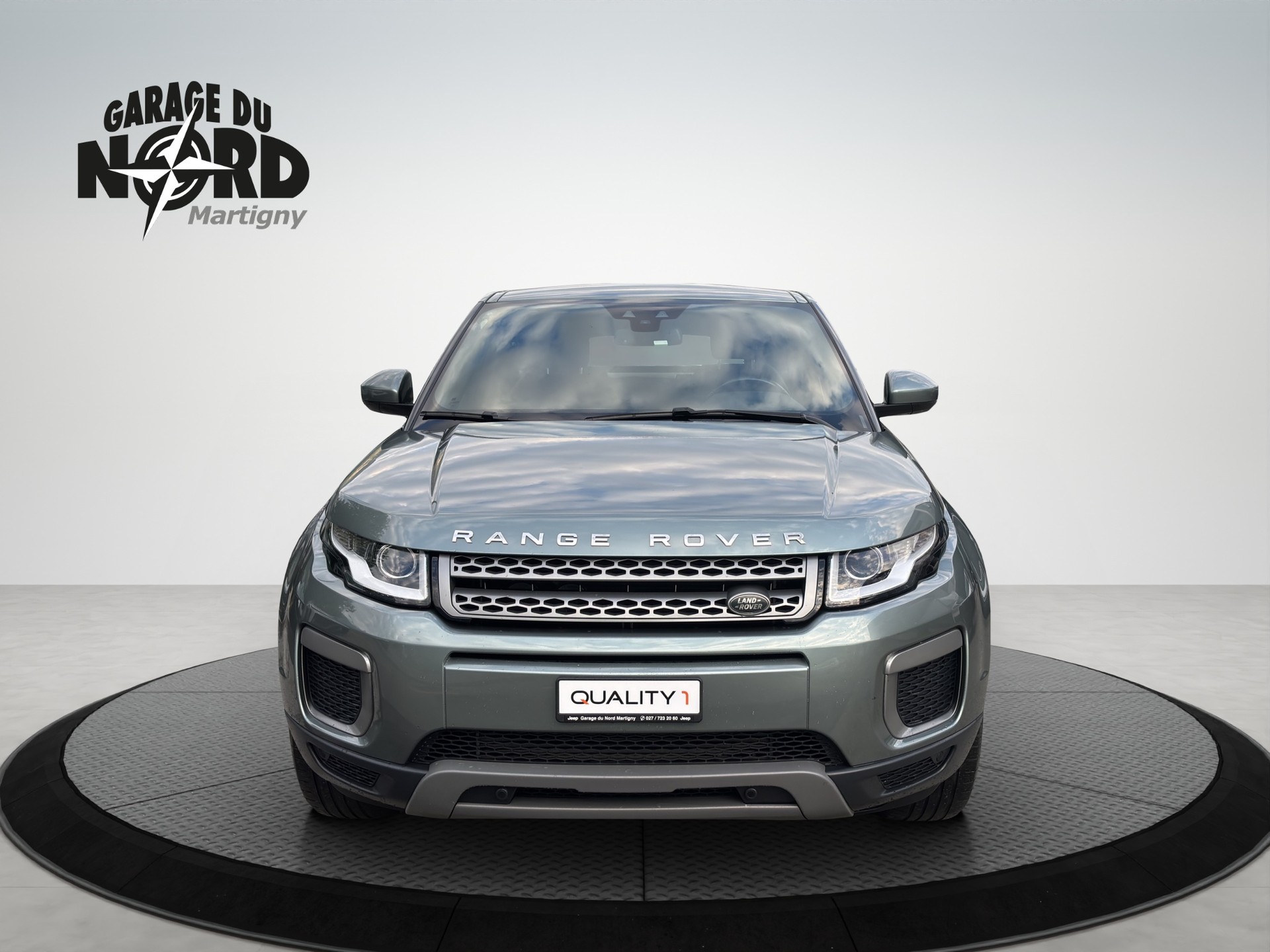 LAND ROVER Range Rover Evoque 2.0 Si4 Pure AT9-showroom-element-1