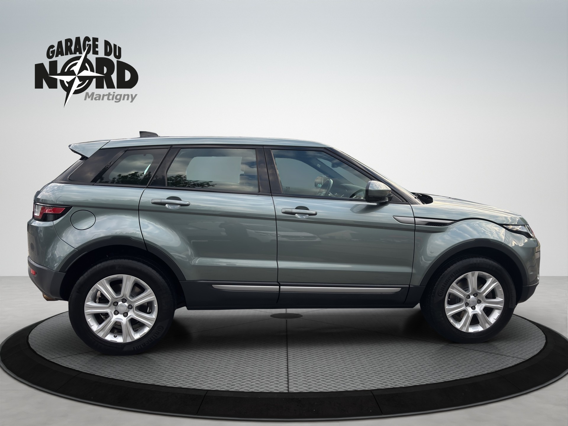 LAND ROVER Range Rover Evoque 2.0 Si4 Pure AT9-image-6