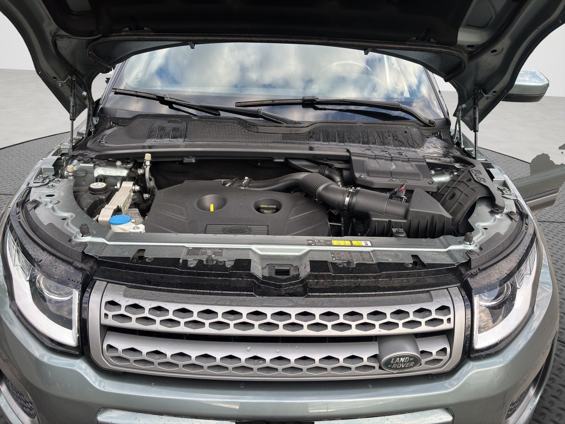 LAND ROVER Range Rover Evoque 2.0 Si4 Pure AT9-image-15