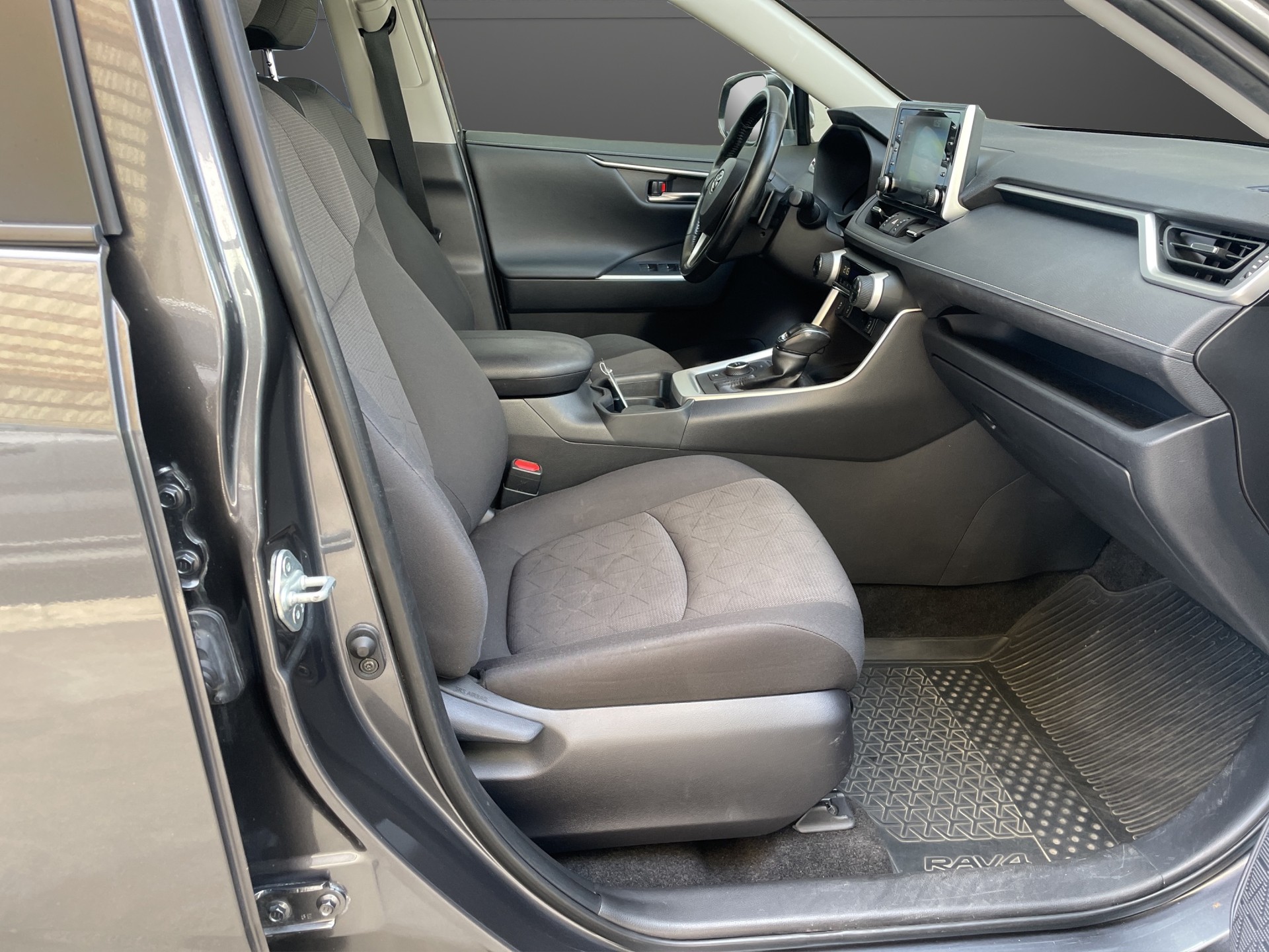 TOYOTA RAV-4 2.5 HSD Comfort e-CVT 4WD-image-15