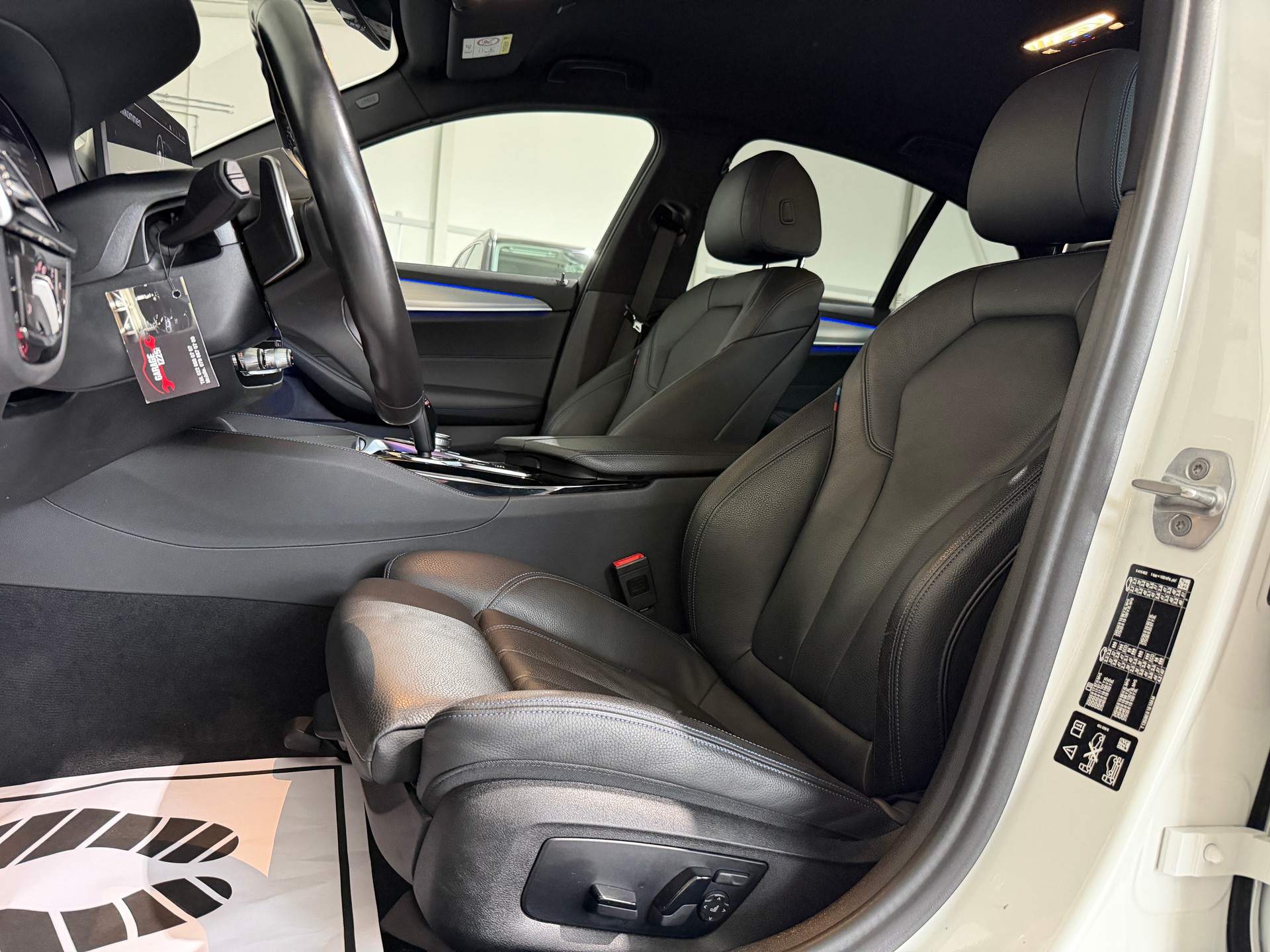 BMW 530d xDrive 48V M Sport Steptronic inkl. BMW Garantie-image-14